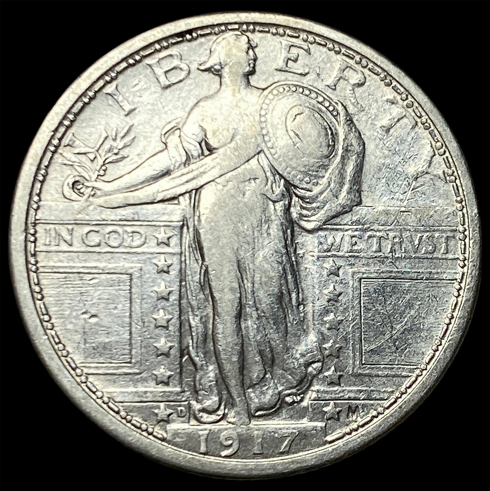 1917-D Type 1 Standing Liberty Quarter NEARLY UNCIRCULATED: 1917-D Type 1 Standing Liberty Quarter NEARLY UNCIRCULATED