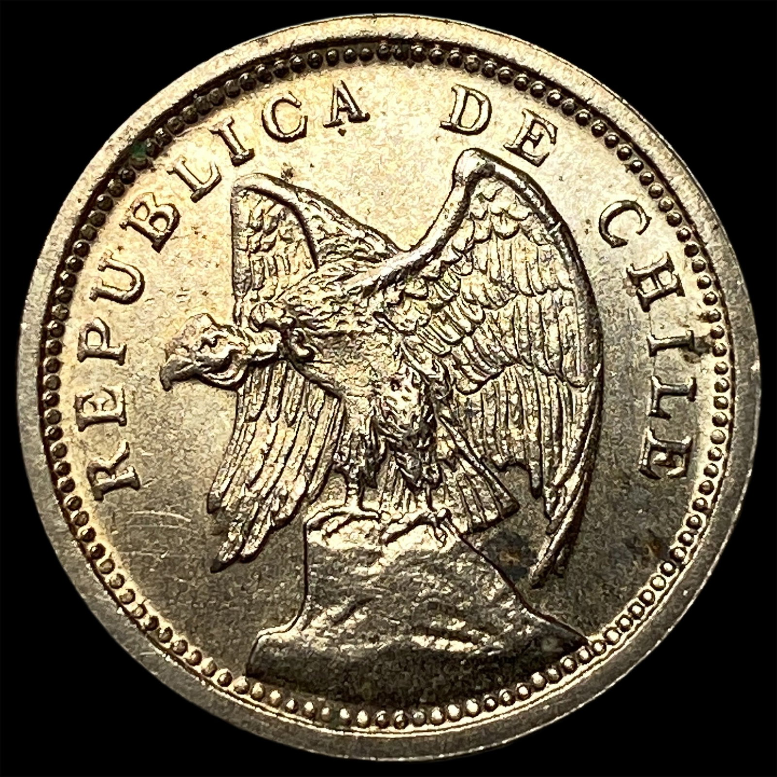 1940So Chile Copper Nickel 10 Centavos (1 of 2)
