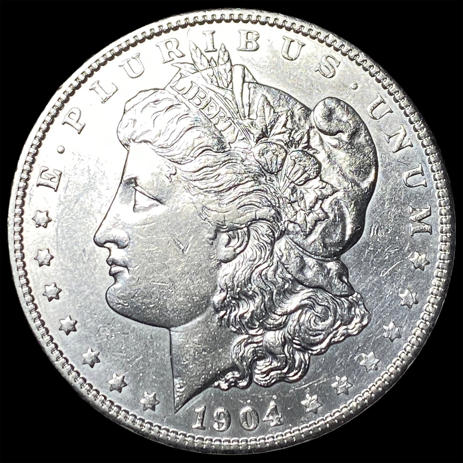 1904 Silver Morgan Dollar UNCIRCULATED: 1904 Silver Morgan Dollar UNCIRCULATED