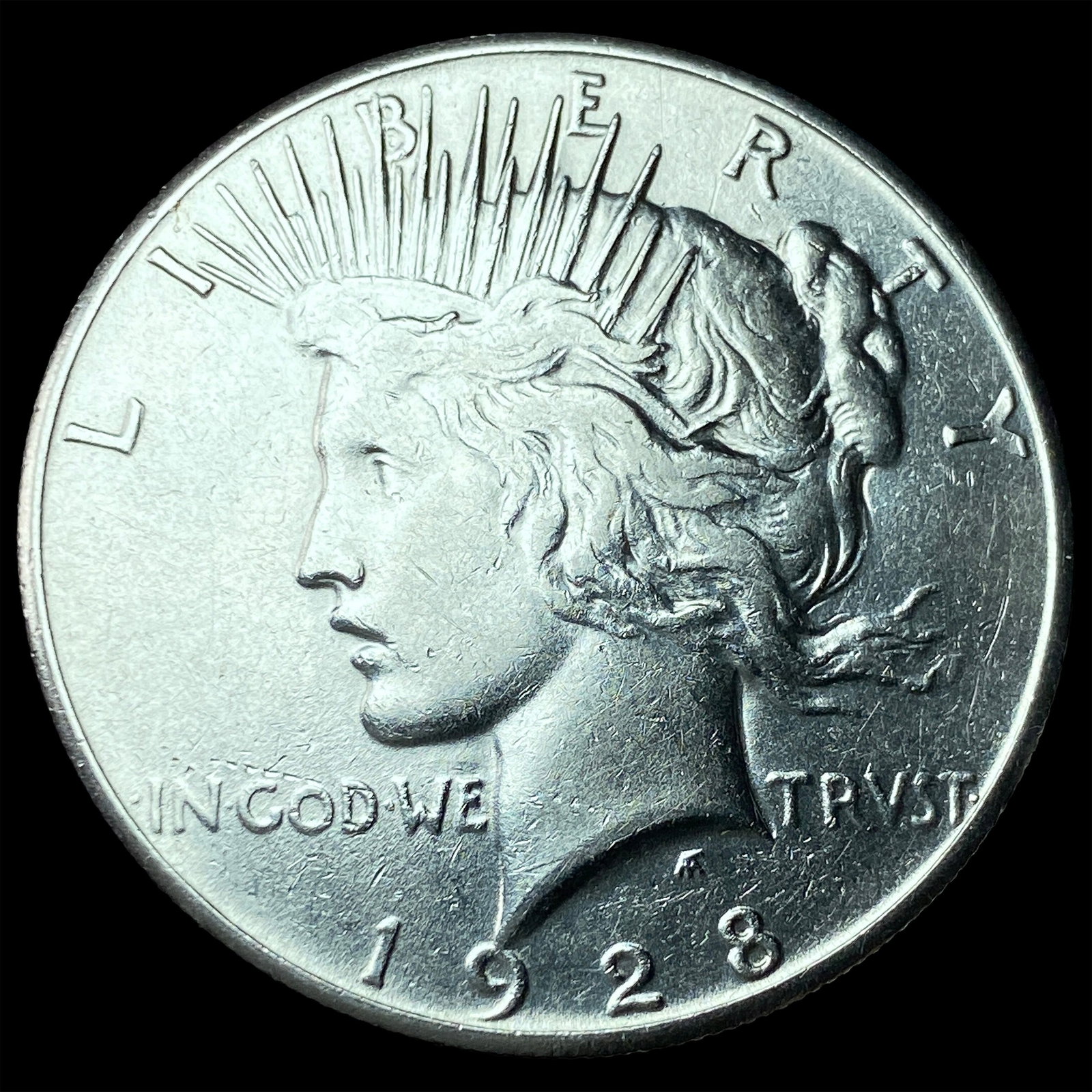 1928 Peace Silver Dollar CLOSELY UNCIRCULATED (1 of 2)