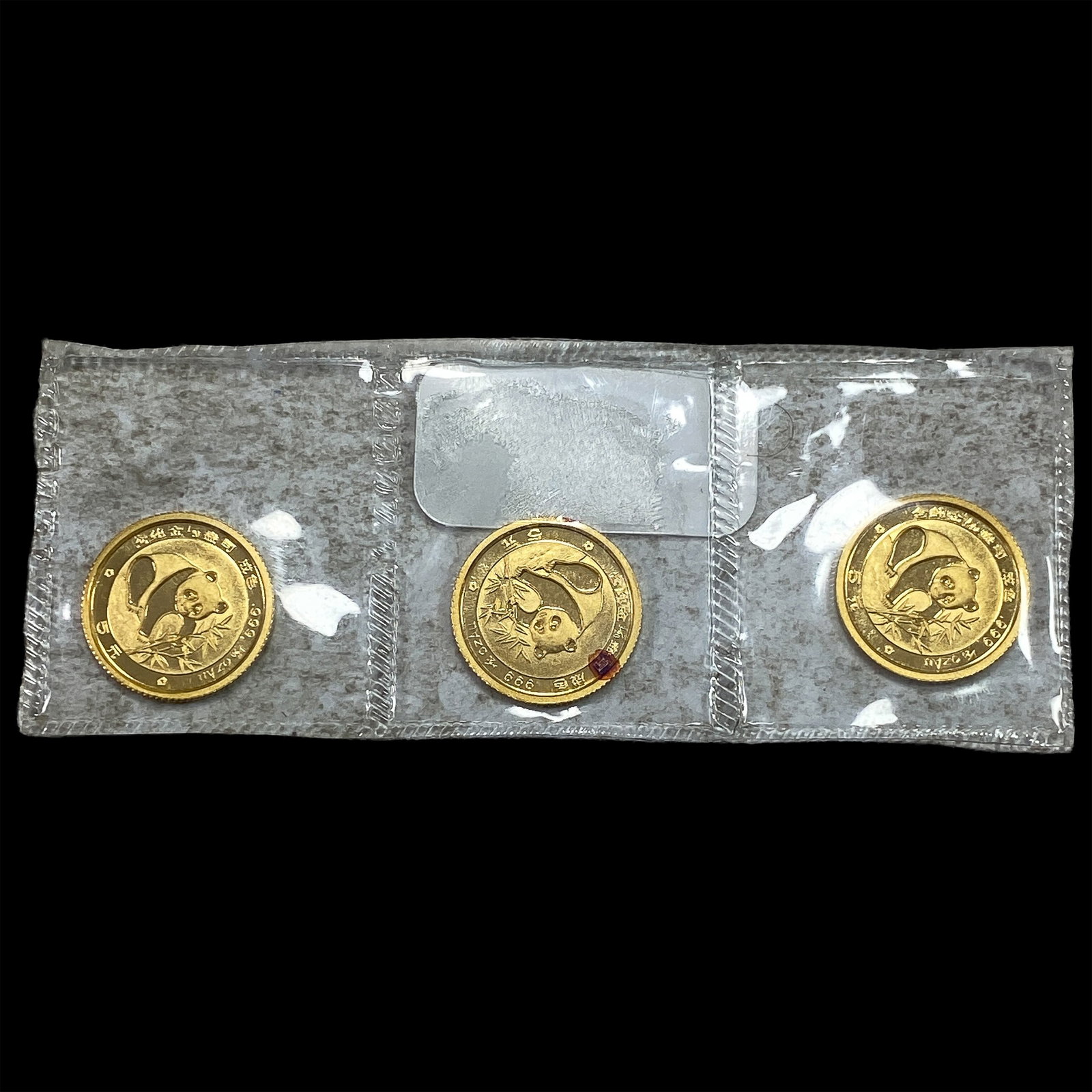 3 1988 Gold Pandas 1/20 oz 5Y: 3 1988 Gold Pandas 1/20 oz 5Y