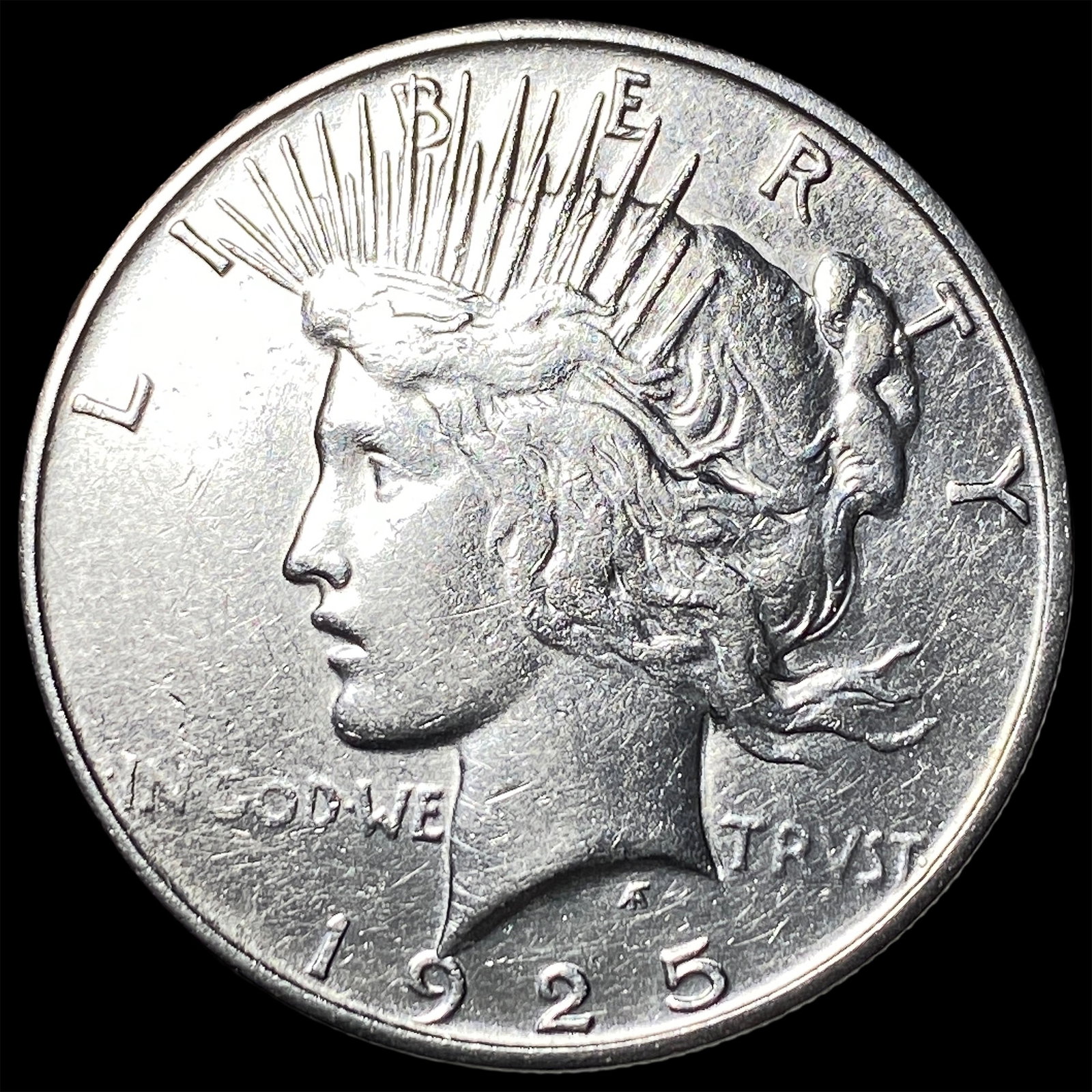 1925-S Silver Peace Dollar CLOSELY UNCIRCULATED (1 of 2)
