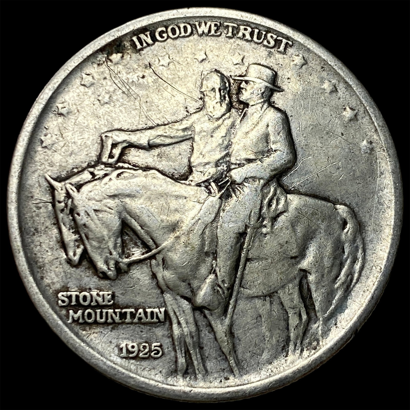 1925 Silver Stone Mountain Half Dollar NEARLY UNCIRCULATED: 1925 Silver Stone Mountain Half Dollar NEARLY UNCIRCULATED