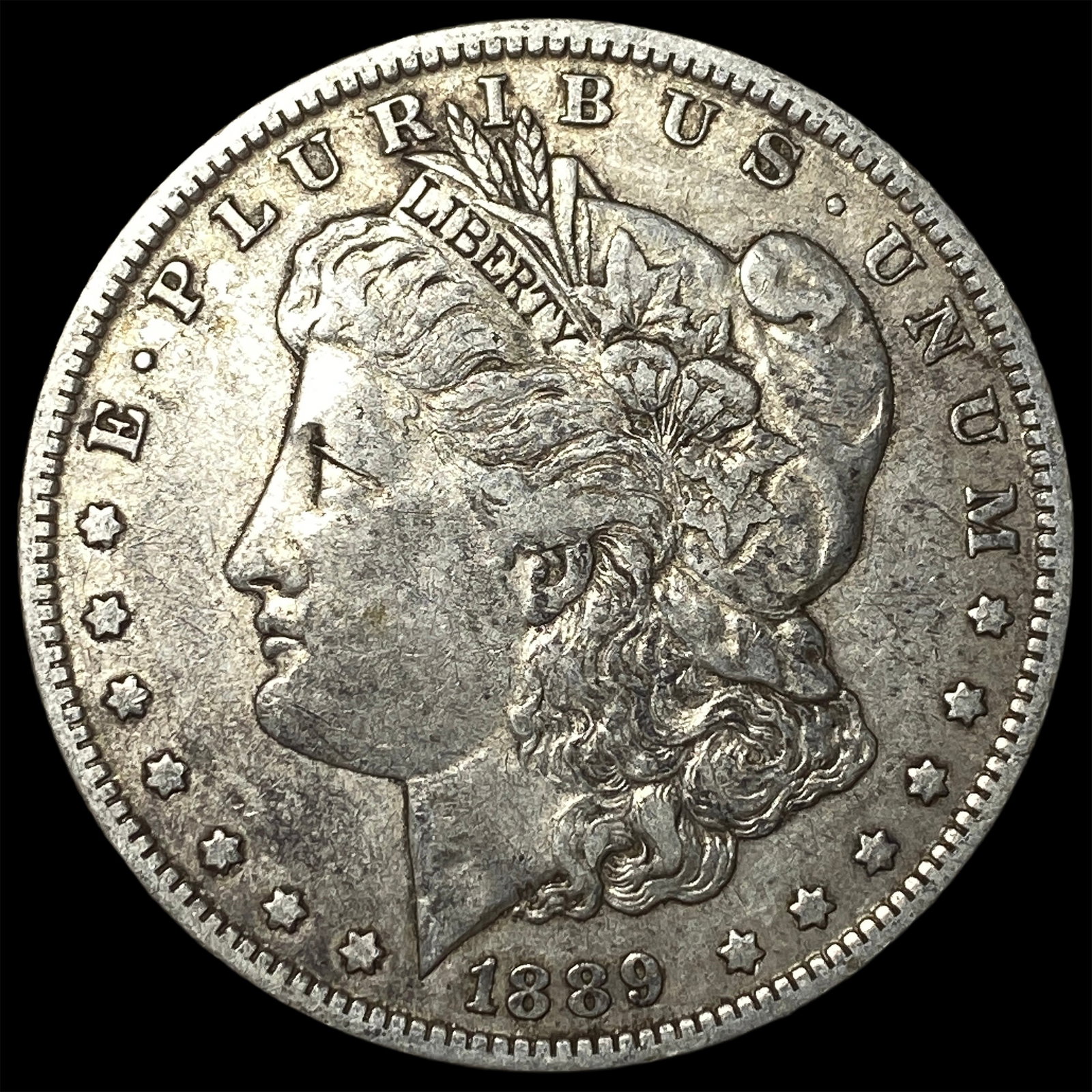 1889 Silver Morgan Dollar CLOSELY UNCIRCULATED: 1889 Silver Morgan Dollar CLOSELY UNCIRCULATED