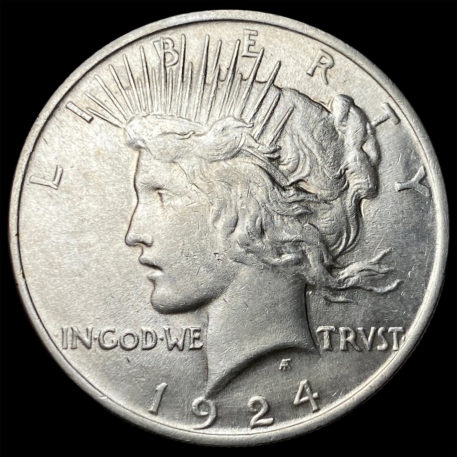 1924 Silver Peace Dollar UNCIRCULATED (1 of 2)