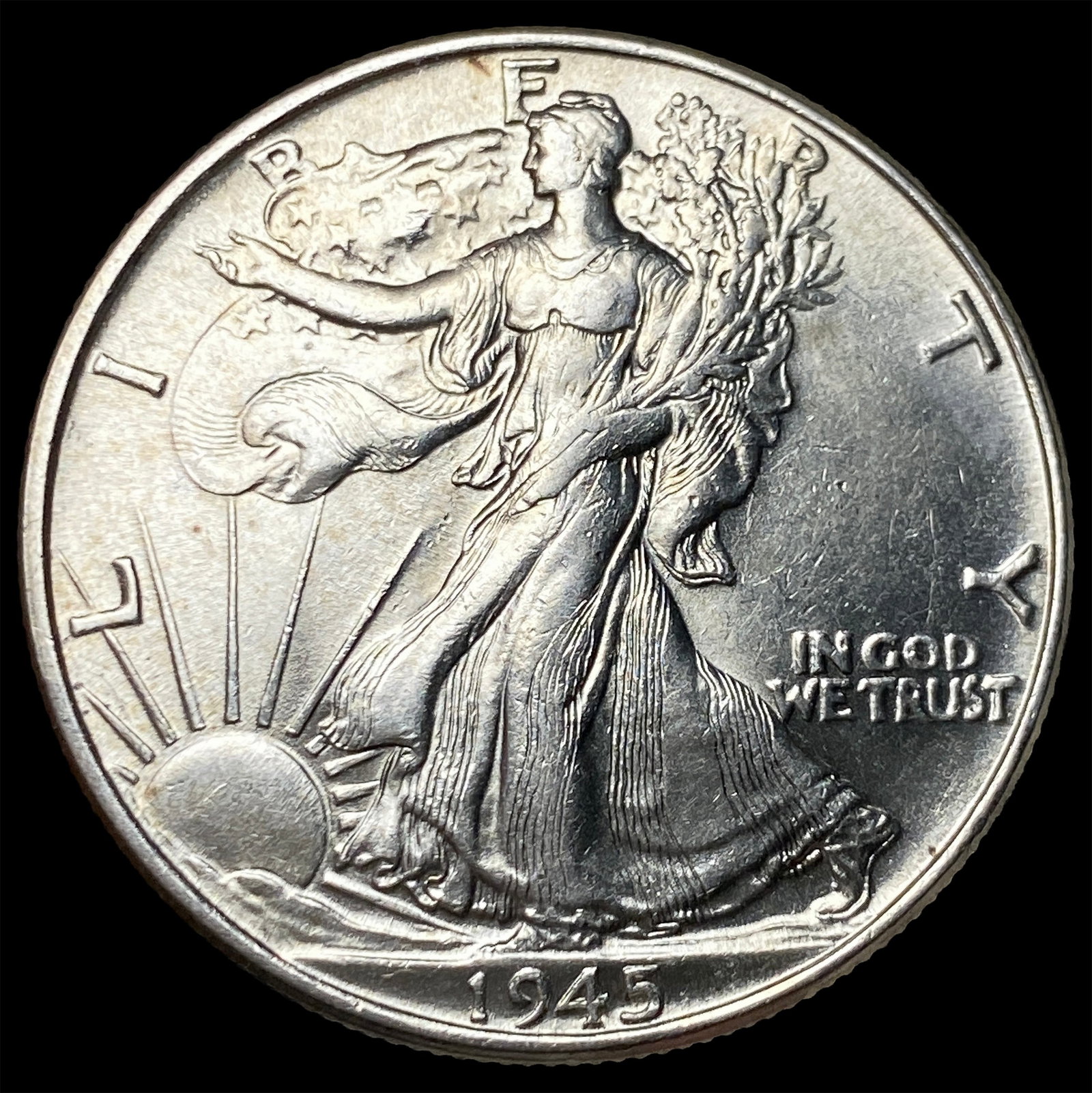 1945-S Silver Walking Liberty Half Dollar UNCIRCULATED (1 of 2)