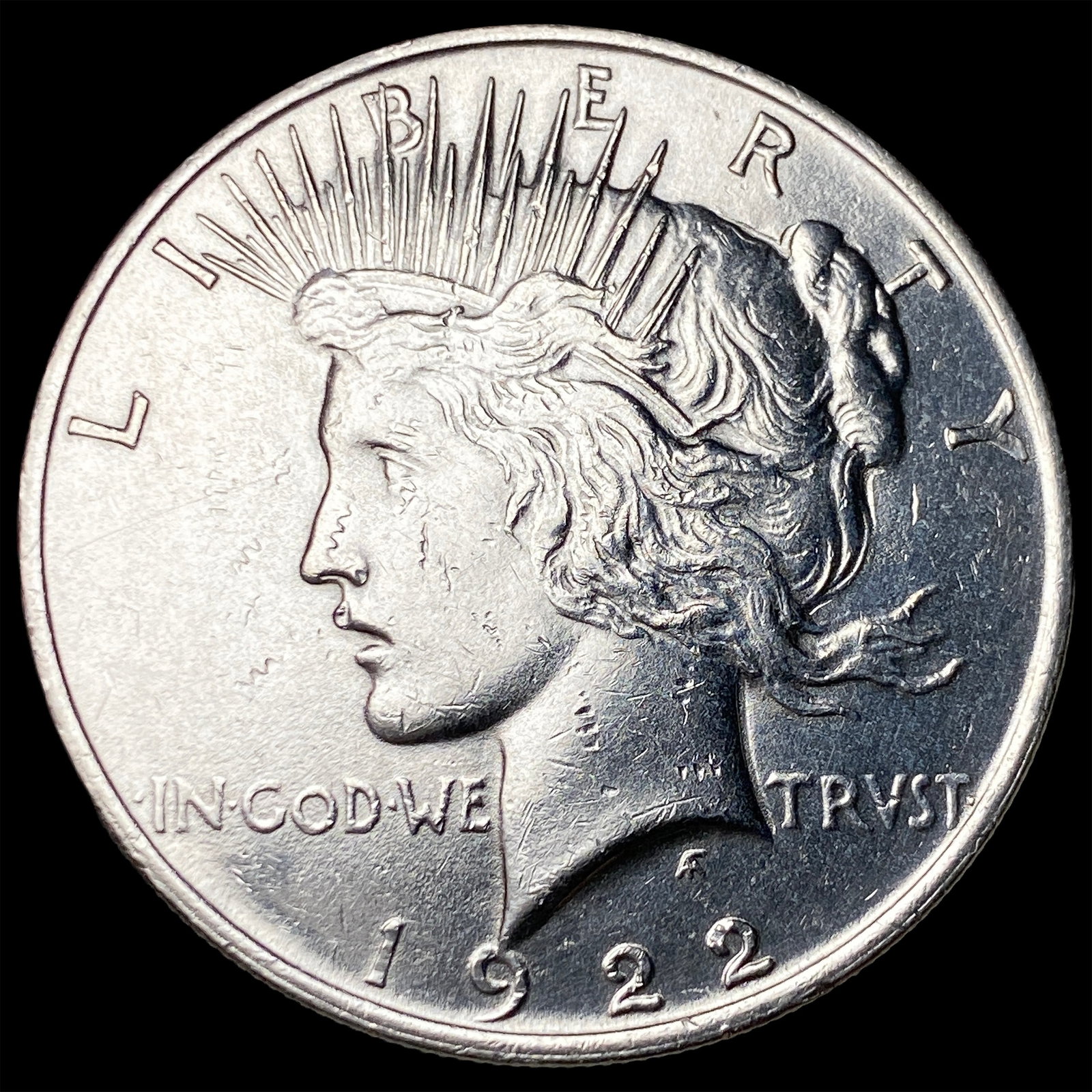 1922 Silver Peace Dollar UNCIRCULATED (1 of 2)