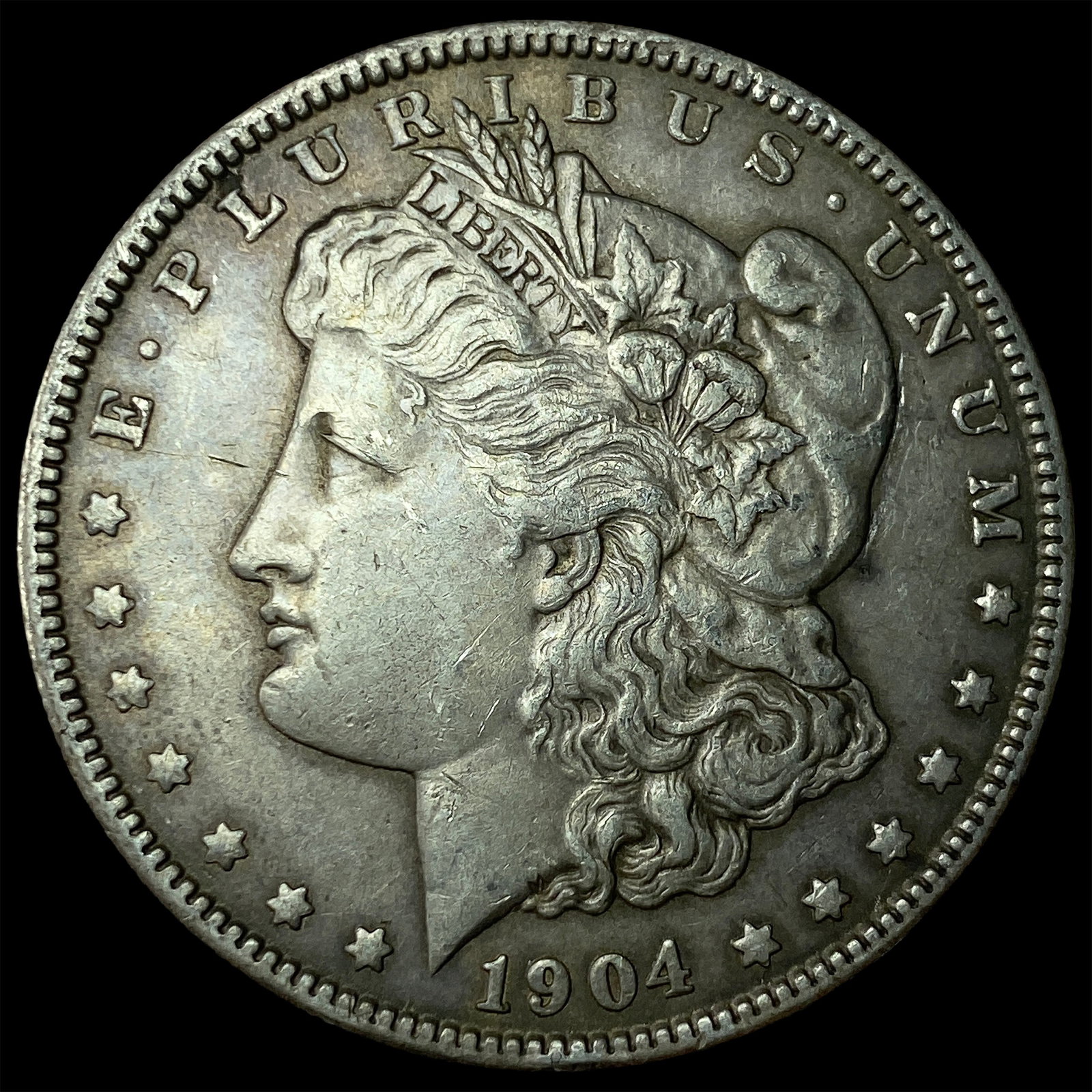 1904 Morgan Silver Dollar CLOSELY UNCIRCULATED: 1904 Morgan Silver Dollar CLOSELY UNCIRCULATED