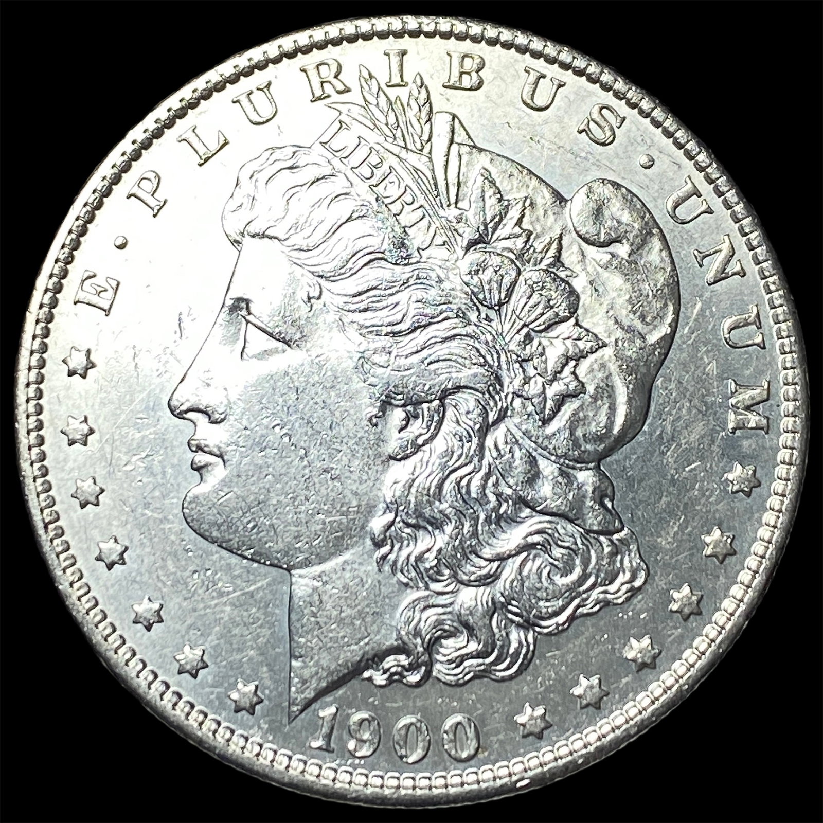 1900-S Silver Morgan Dollar CLOSELY UNCIRCULATED: 1900-S Silver Morgan Dollar CLOSELY UNCIRCULATED