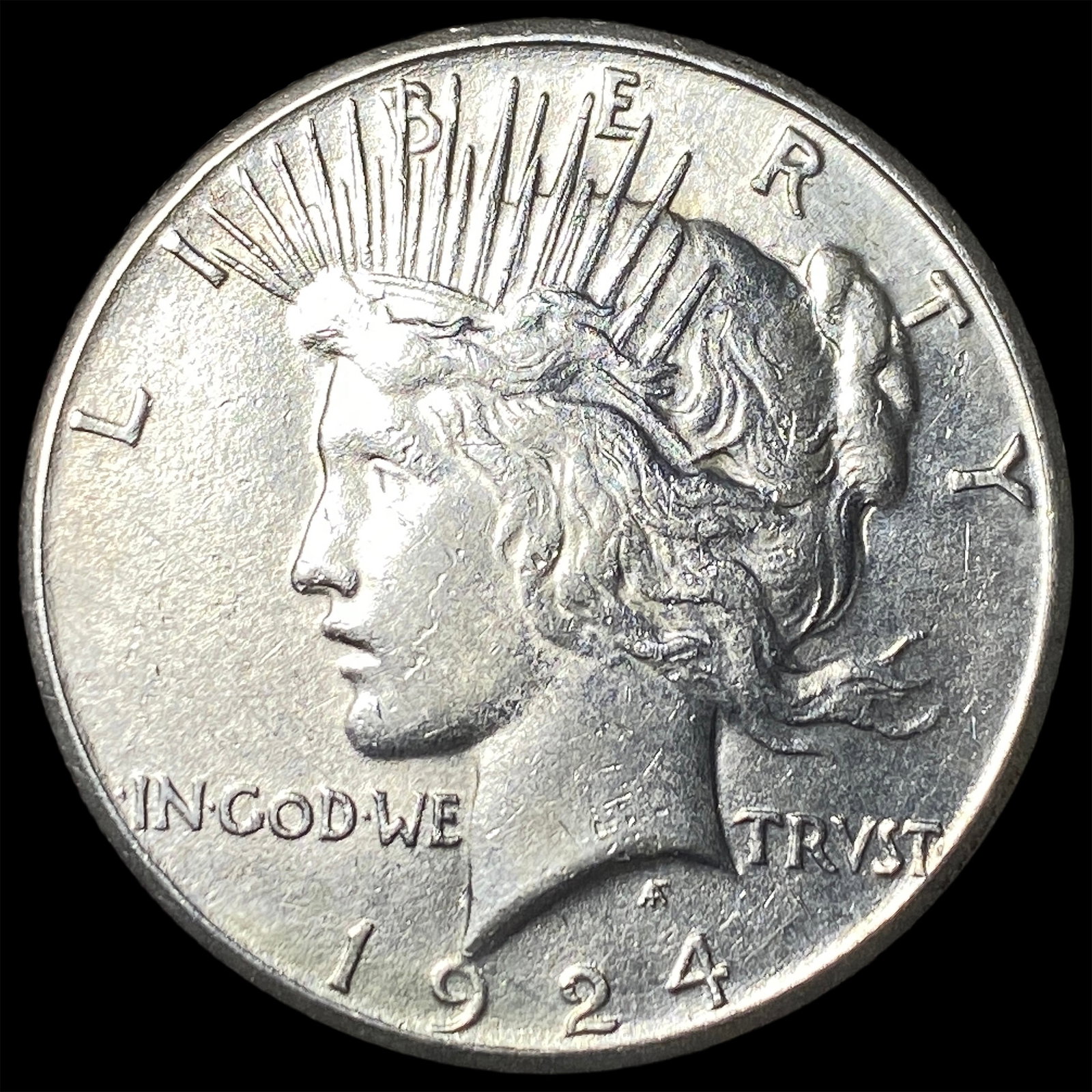 1924-S Silver Peace Dollar CLOSELY UNCIRCULATED (1 of 2)