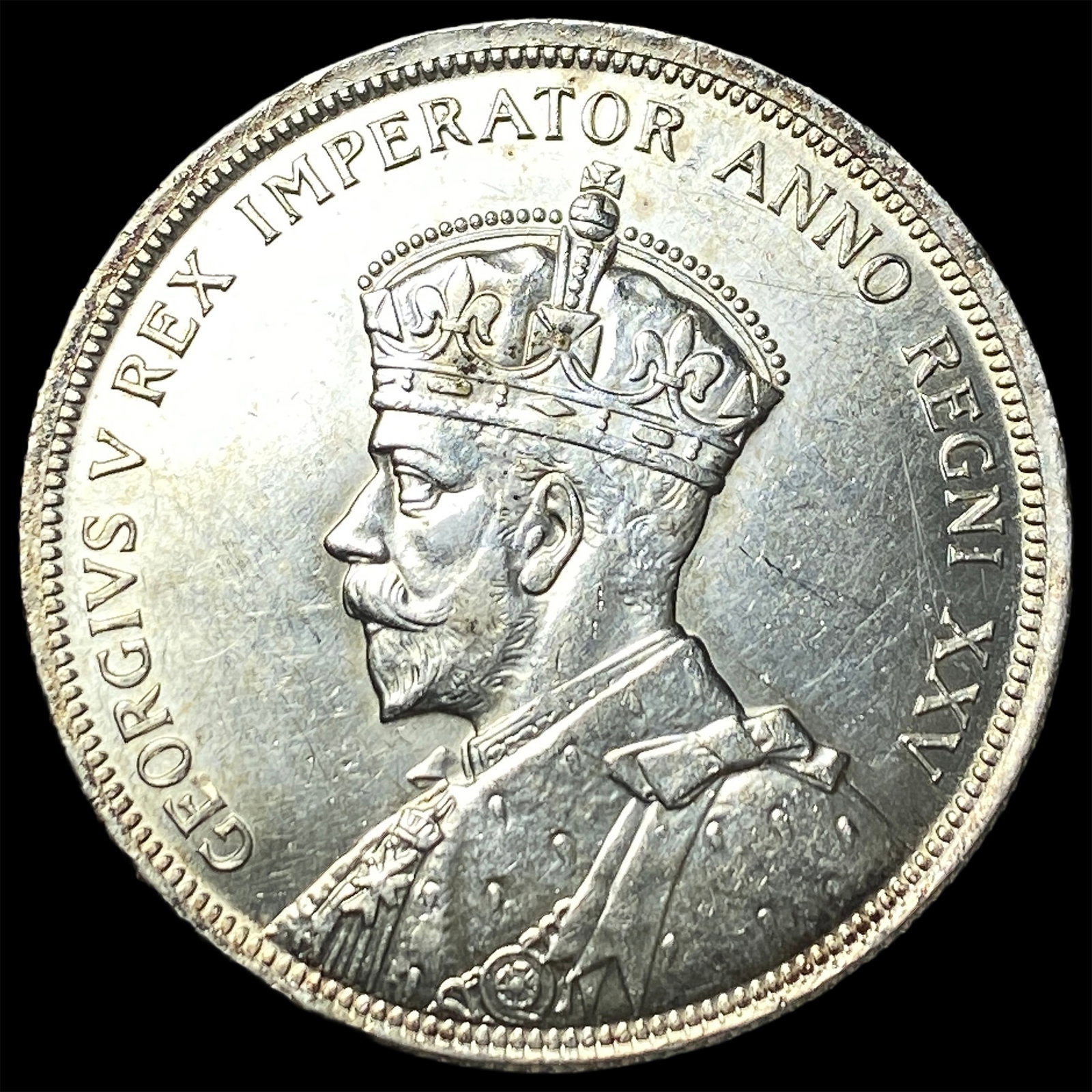 1935 Canada Silver Dollar UNCIRCULATED: 1935 Canada Silver Dollar UNCIRCULATED
