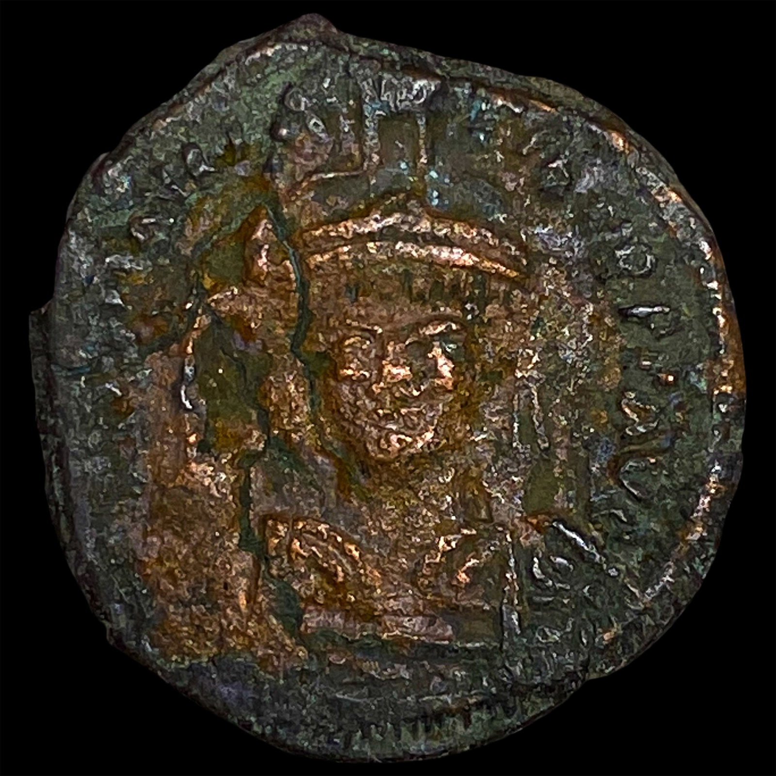 Byzantine bronze follis NICELY CIRCULATED (1 of 2)