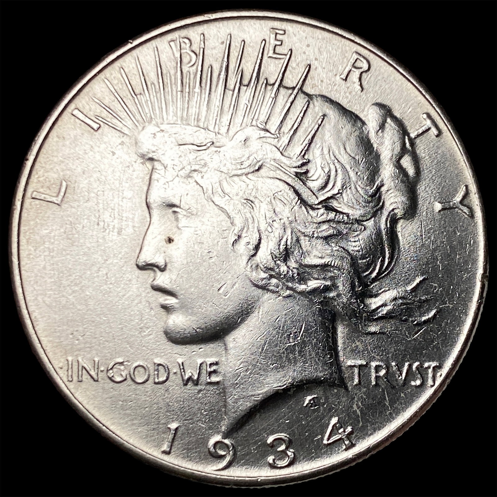 1934 Silver Peace Dollar CLOSELY UNCIRCULATED: 1934 Silver Peace Dollar CLOSELY UNCIRCULATED