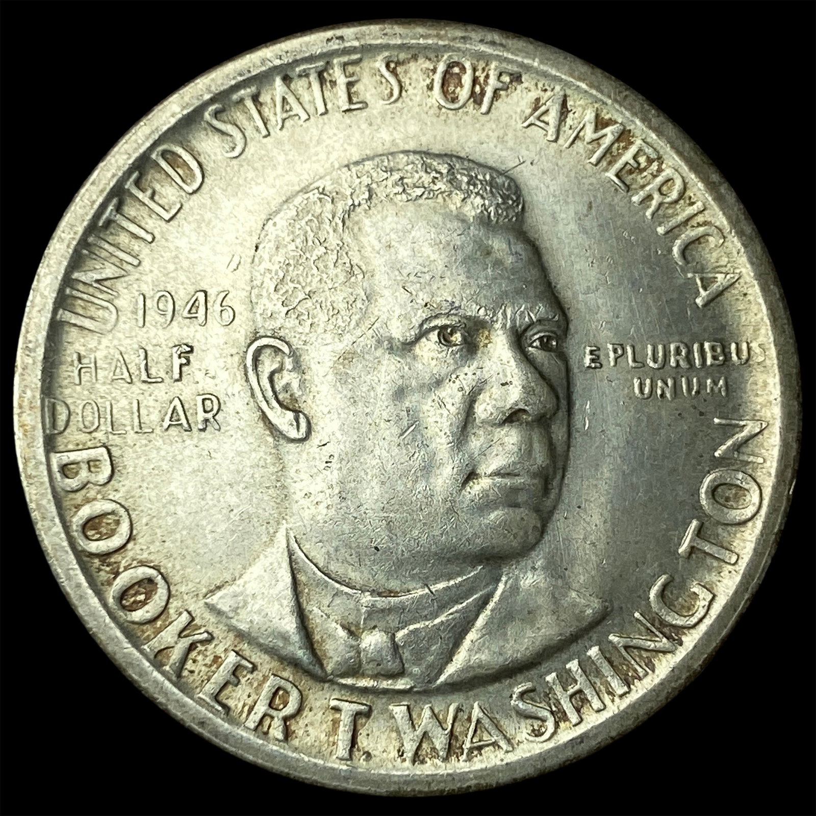 1946-S Silver Booker T. Washington Half Dollar NICELY CIRCULATED: 1946-S Silver Booker T. Washington Half Dollar NICELY CIRCULATED