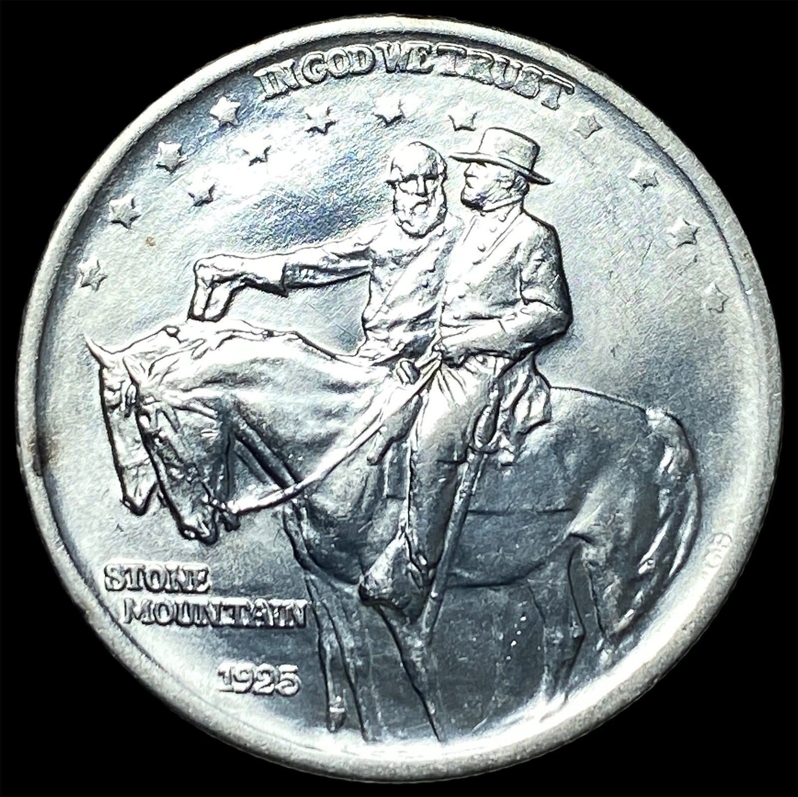 1925 Silver Stone Mountain Half Dollar CLOSELY UNCIRCULATED: 1925 Silver Stone Mountain Half Dollar CLOSELY UNCIRCULATED