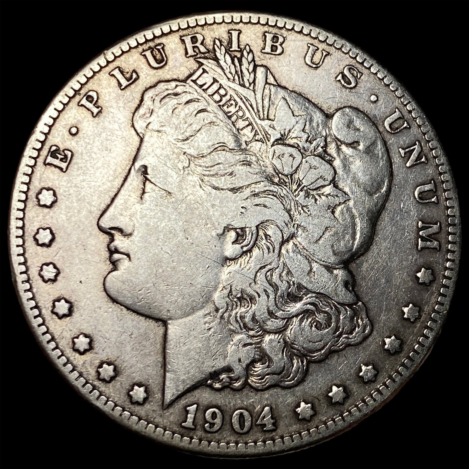 1904-S Silver Morgan Dollar NEARLY UNCIRCULATED: 1904-S Silver Morgan Dollar NEARLY UNCIRCULATED