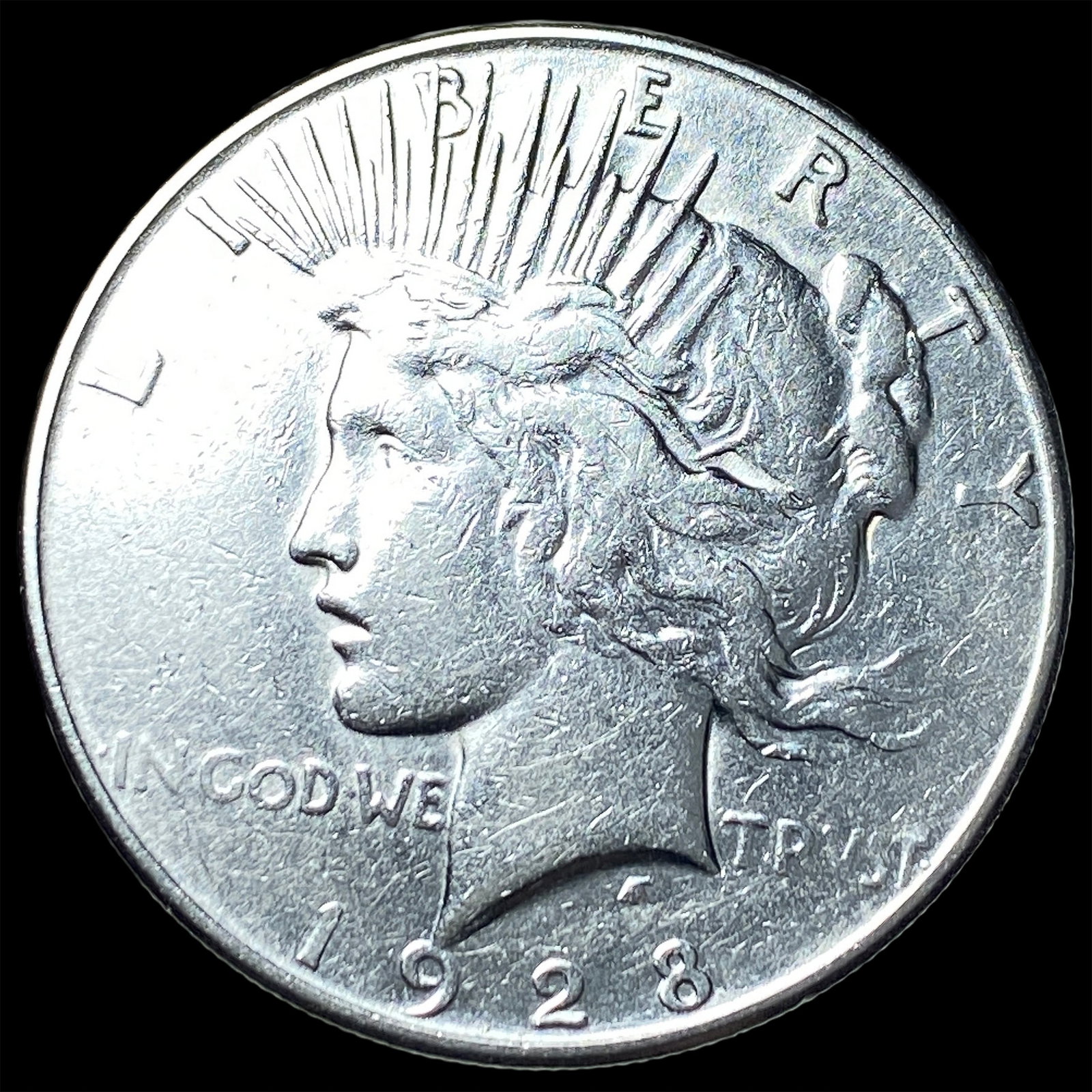 1928 Silver Peace Dollar NEARLY UNCIRCULATED: 1928 Silver Peace Dollar NEARLY UNCIRCULATED