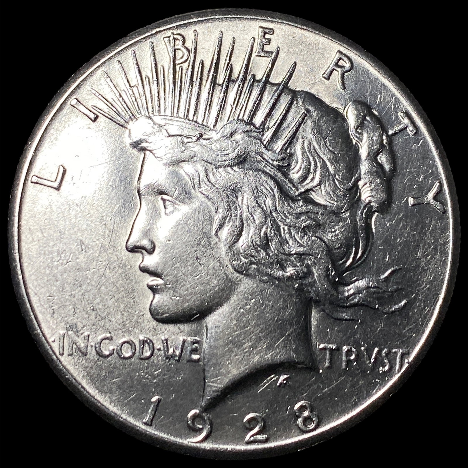 1928 Silver Peace Dollar UNCIRCULATED (1 of 2)