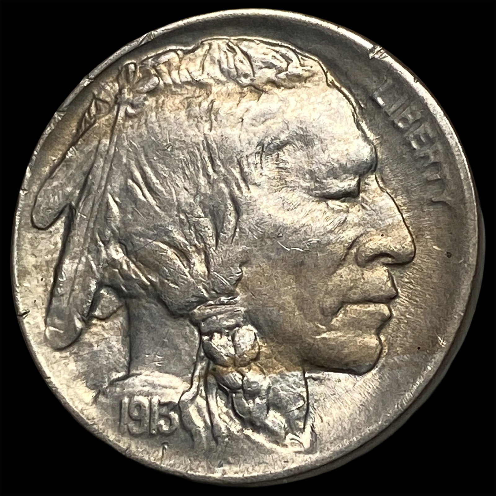 1915-D Buffalo Nickel ABOUT UNCIRCULATED (1 of 2)