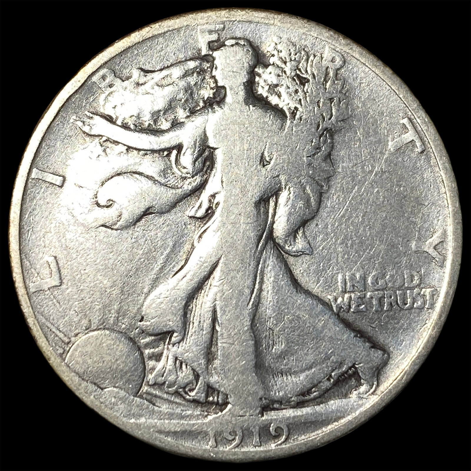 1919-D Silver Half Dollar NEARLY UNCIRCULATED (1 of 2)