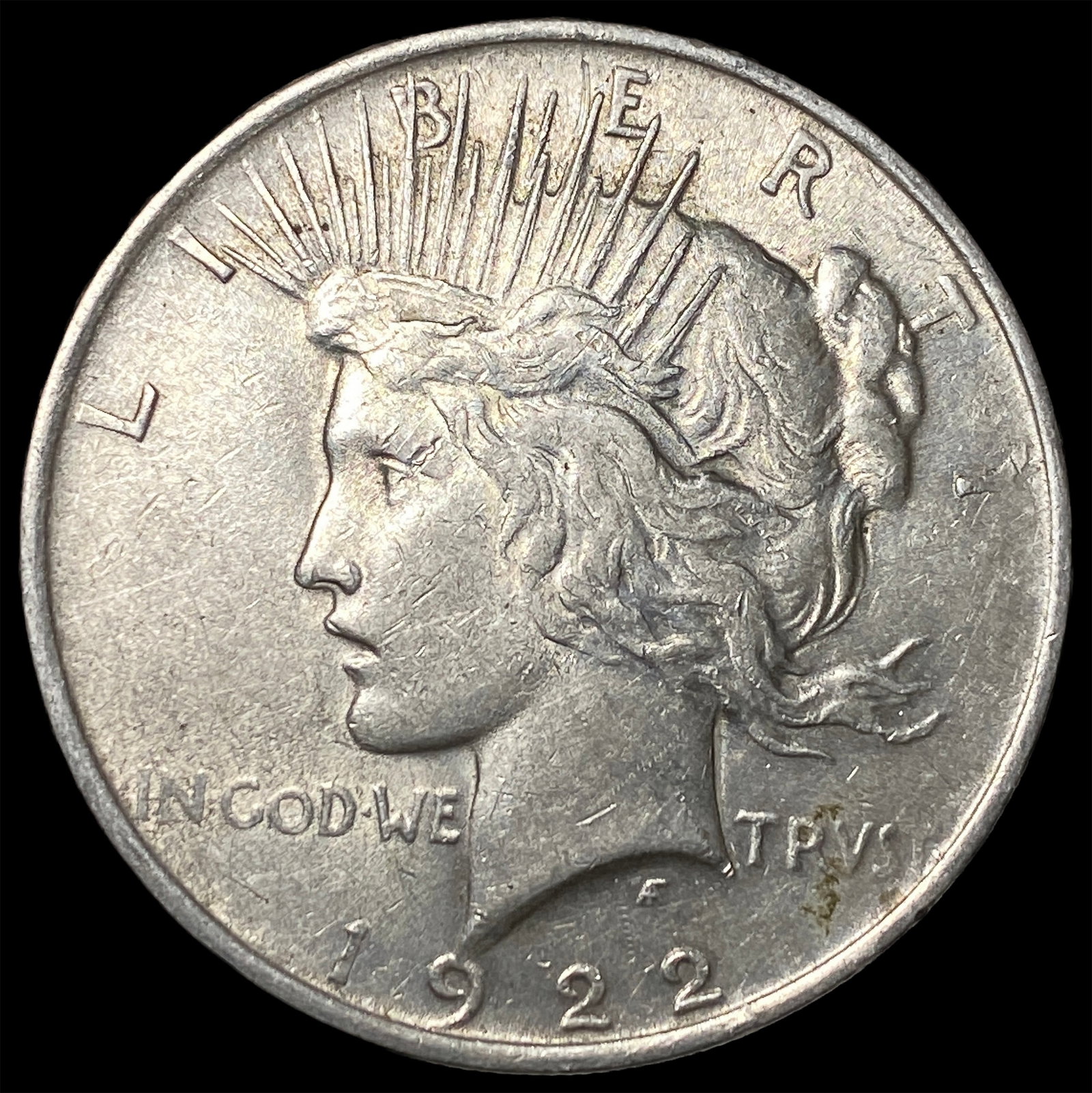 1922 Silver Peace Dollar UNCIRCULATED (1 of 2)