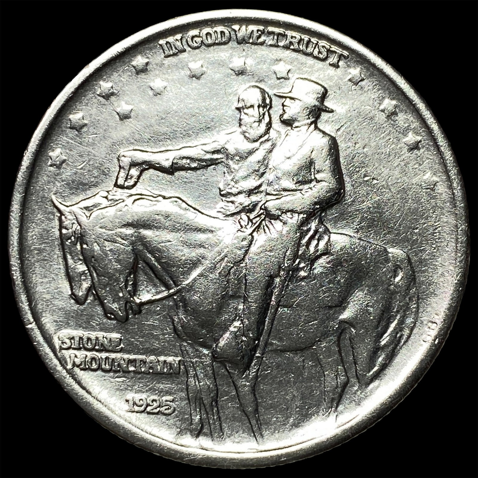 1925 Stone Mountain Silver Half Dollar CLOSELY UNCIRCULATED (1 of 2)