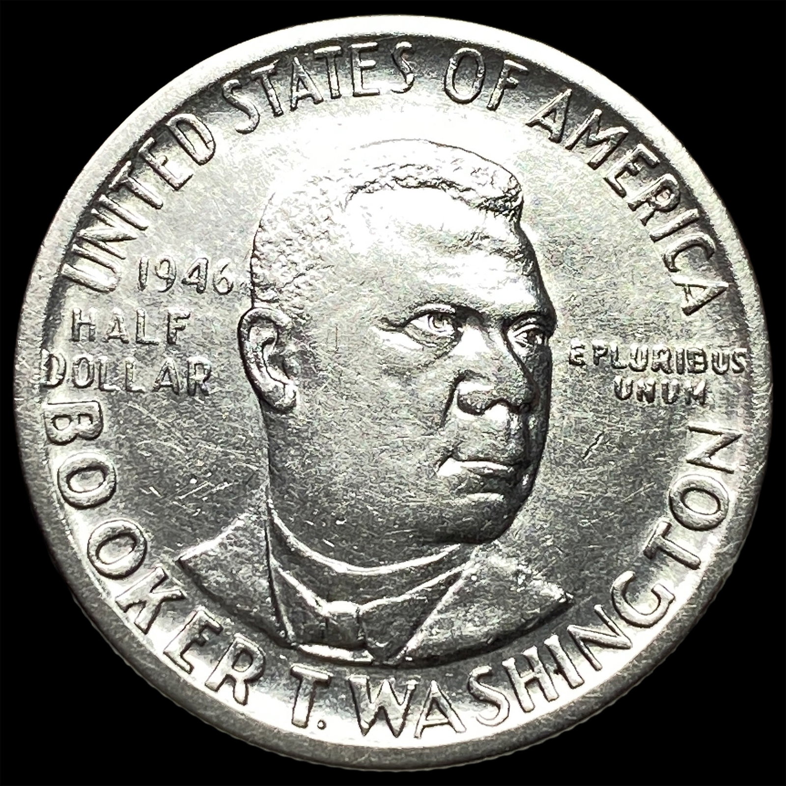 1946 Silver Half Dollar Booker T. Washington GEM BU (1 of 2)