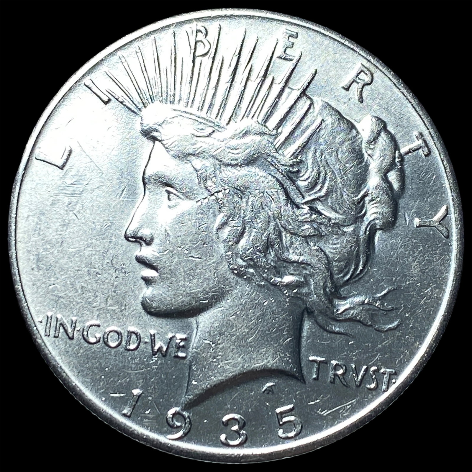 1935 Silver Peace Dollar CLOSELY UNCIRCULATED: 1935 Silver Peace Dollar CLOSELY UNCIRCULATED