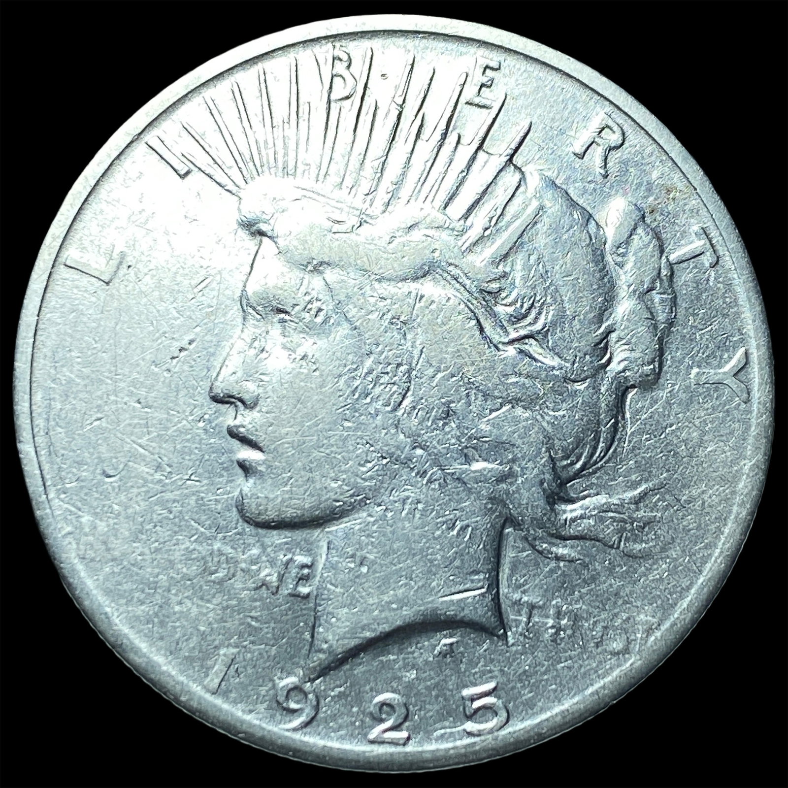 1925-S Silver Peace Dollar ABOUT UNCIRCULATED: 1925-S Silver Peace Dollar ABOUT UNCIRCULATED