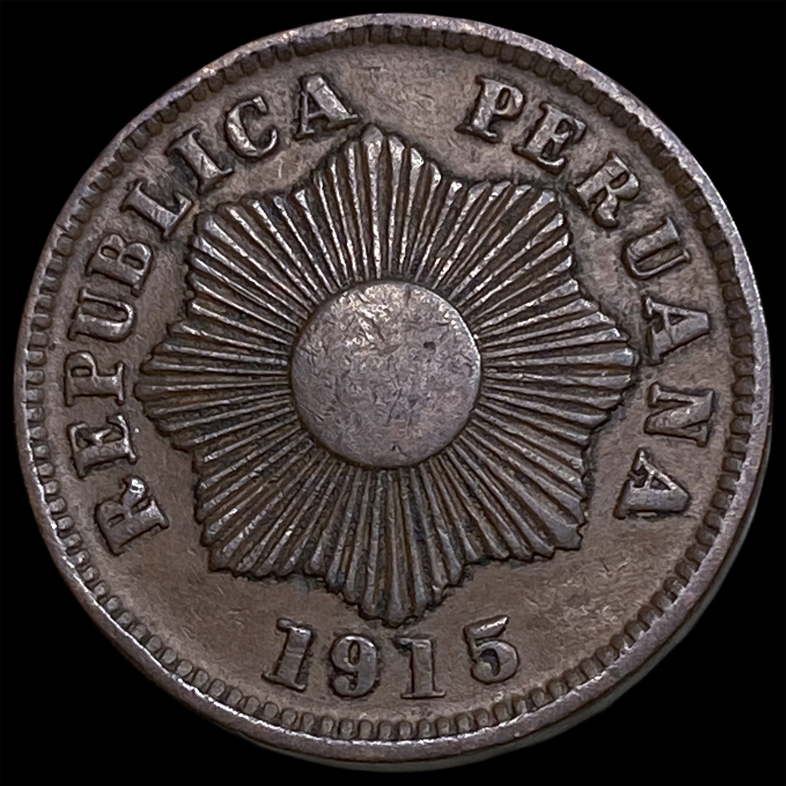 1915 Peru Bronze 1 Centavo (1 of 2)