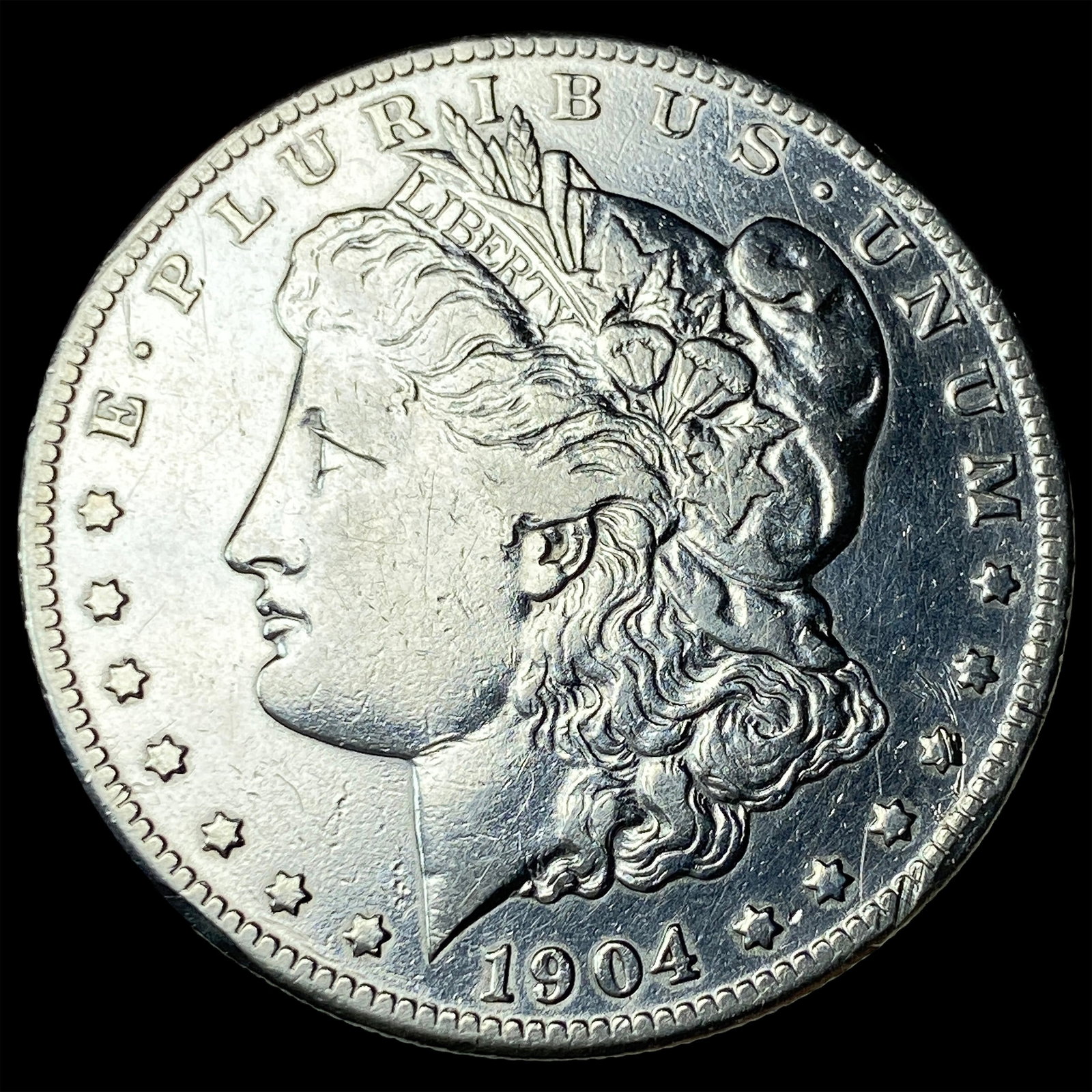 1904-S Silver Morgan Dollar NEARLY UNCIRCULATED: 1904-S Silver Morgan Dollar NEARLY UNCIRCULATED