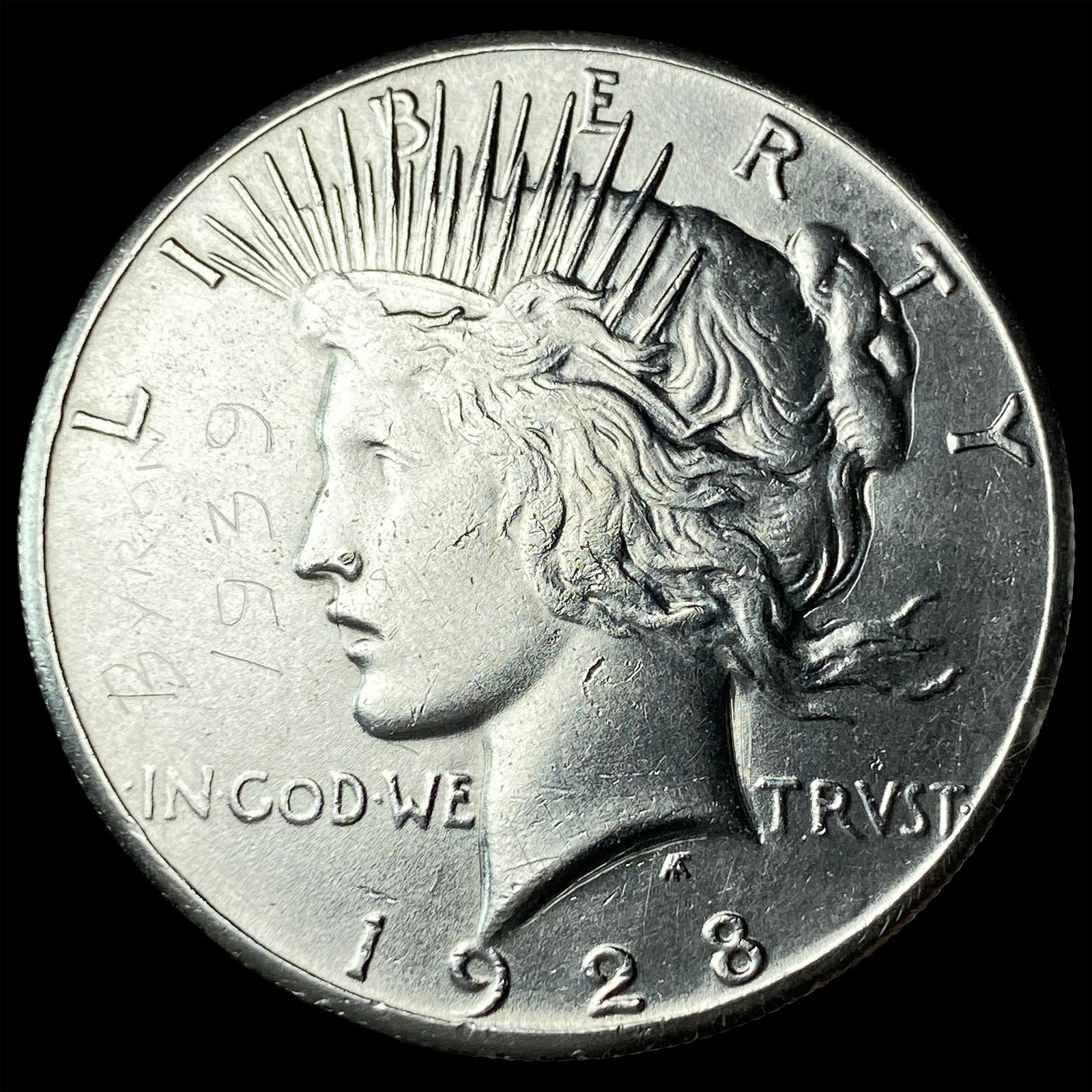 1928 Peace Silver Dollar CLOSELY UNCIRCULATED (1 of 2)