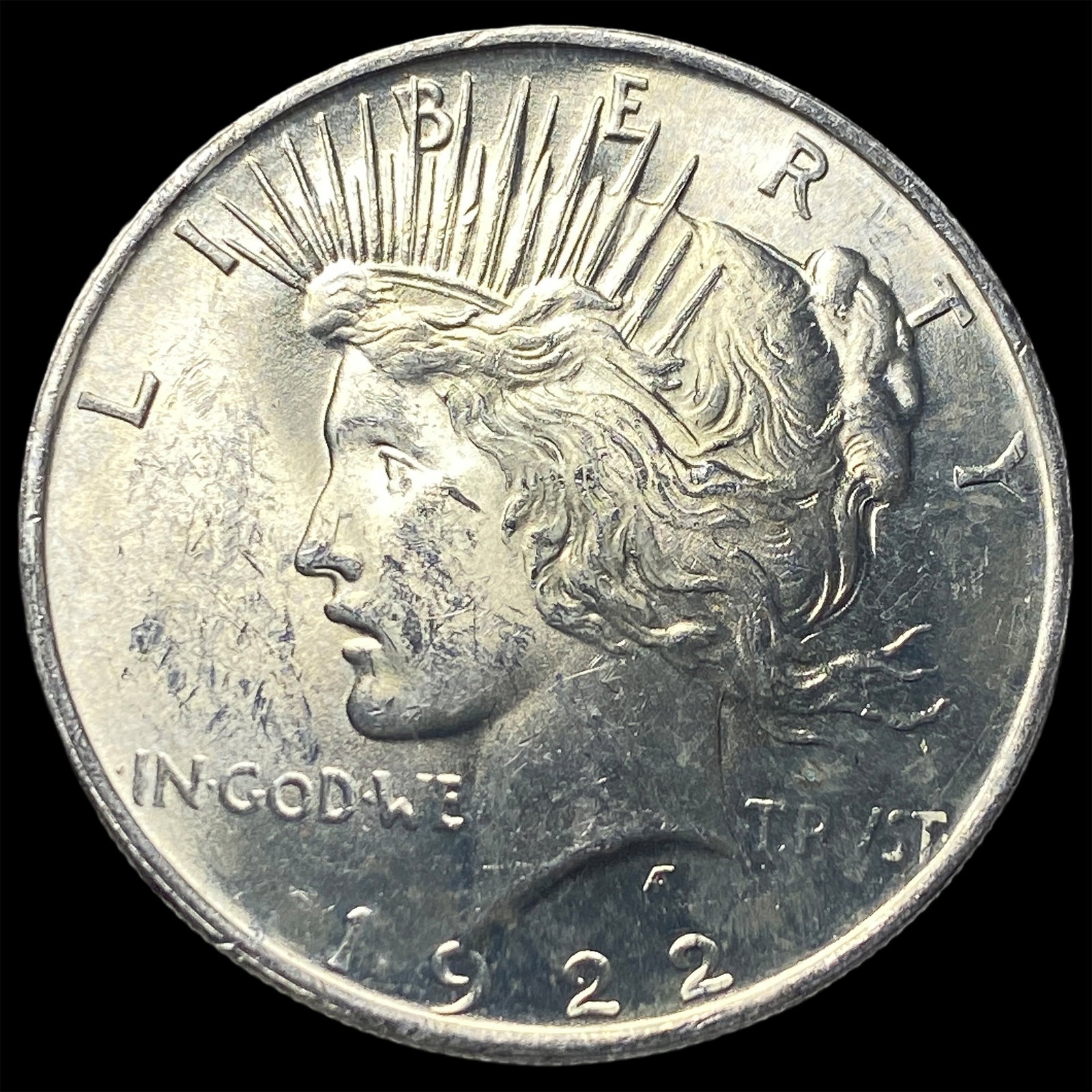 1922 Silver Peace Dollar NEARLY UNCIRCULATED (1 of 2)