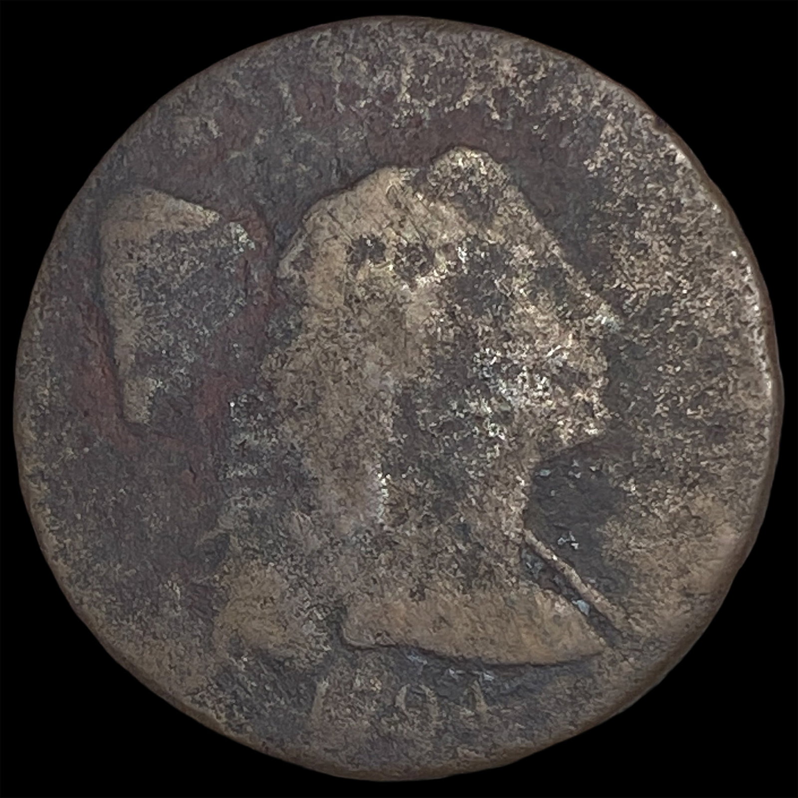 This is a heavily worn 1804 Draped Bust Large Cent. NICELY CIRCULATED: This is a heavily worn 1804 Draped Bust Large Cent. NICELY CIRCULATED