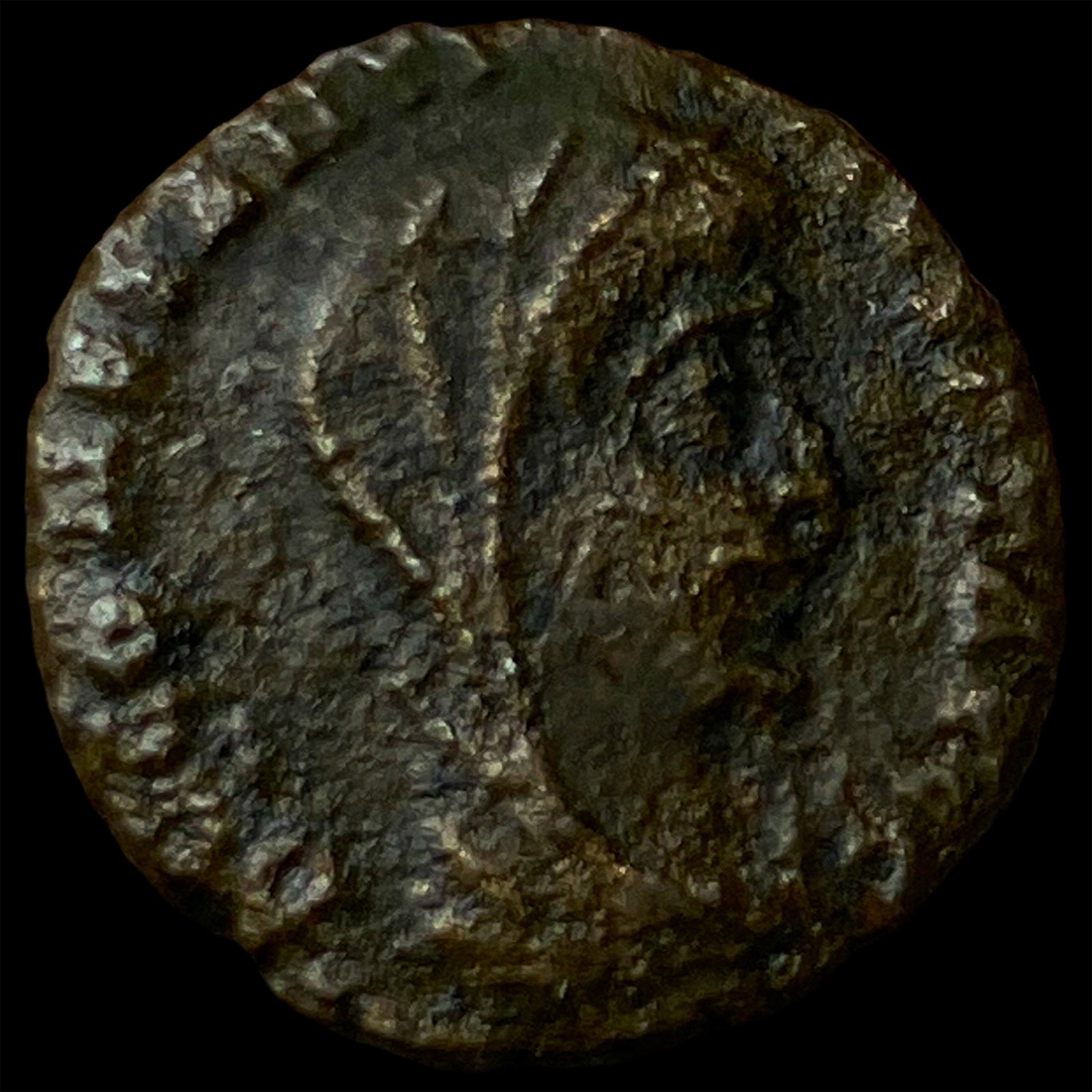 Roman Constantine I 307-337 AD Bronze AE 4 (1 of 2)