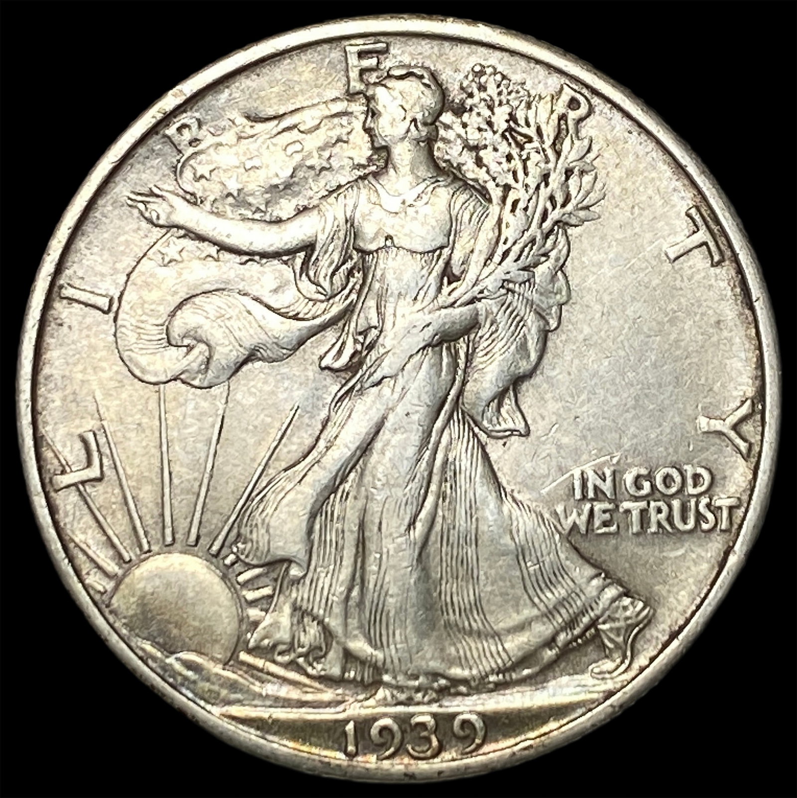 1939 Walking Liberty Half Dollar CLOSELY UNCIRCULATED (1 of 2)