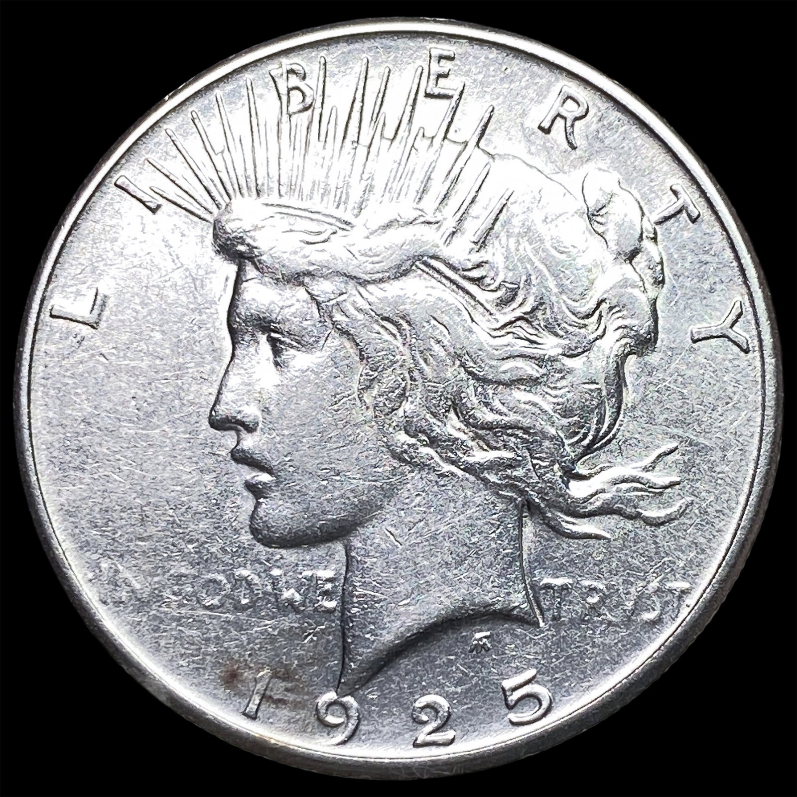1925-S Silver Peace Dollar CLOSELY UNCIRCULATED: 1925-S Silver Peace Dollar CLOSELY UNCIRCULATED