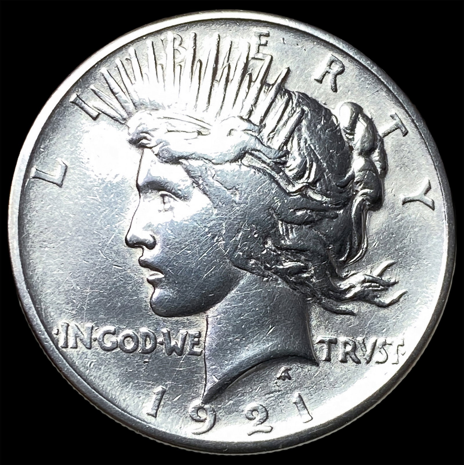 1921 Silver Peace Dollar LIGHTLY CIRCULATED (1 of 2)