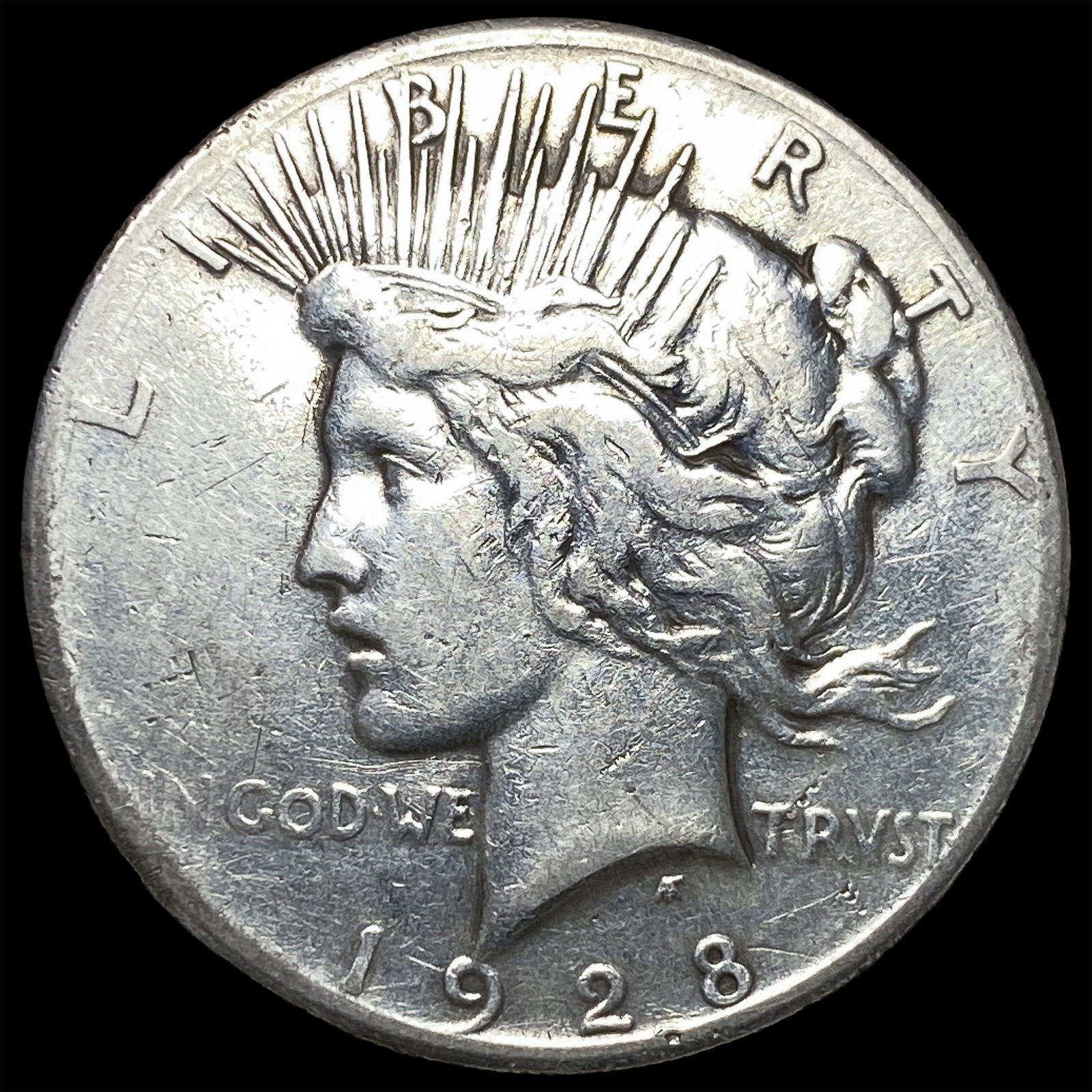 1928 Silver Peace Dollar LIGHTLY CIRCULATED: 1928 Silver Peace Dollar LIGHTLY CIRCULATED
