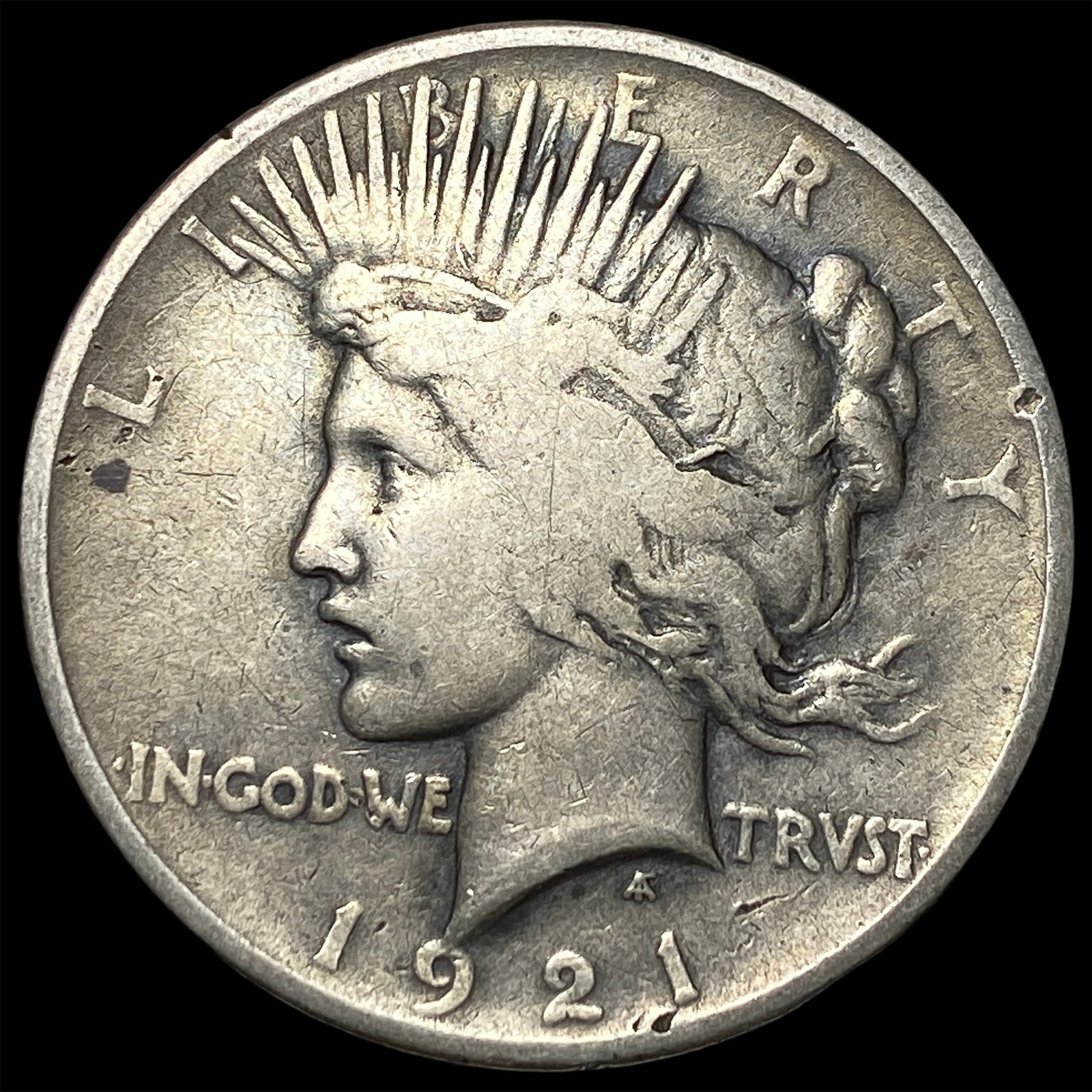 1921 Silver Peace Dollar LIGHTLY CIRCULATED (1 of 2)