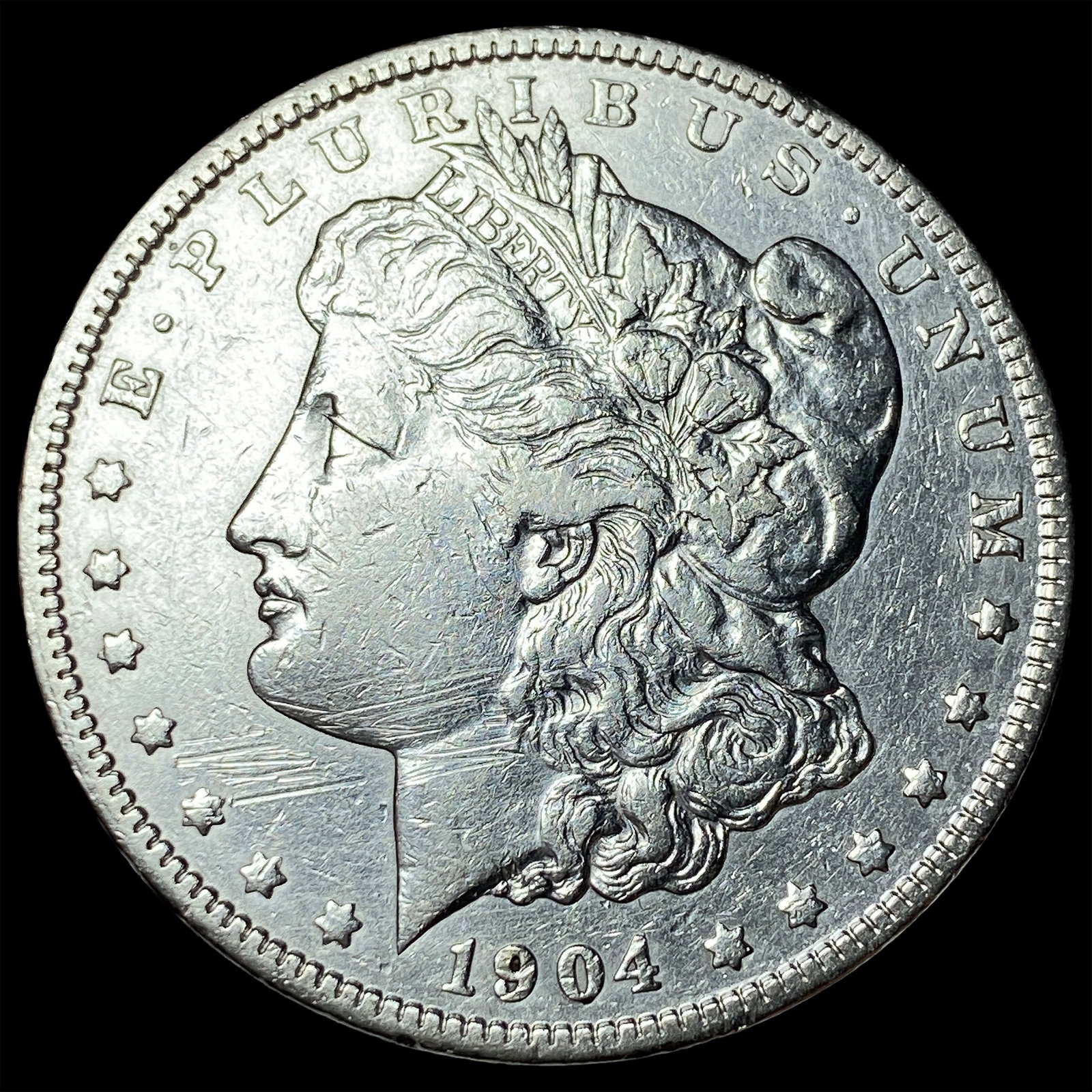 1904 Silver Morgan Dollar CLOSELY UNCIRCULATED: 1904 Silver Morgan Dollar CLOSELY UNCIRCULATED