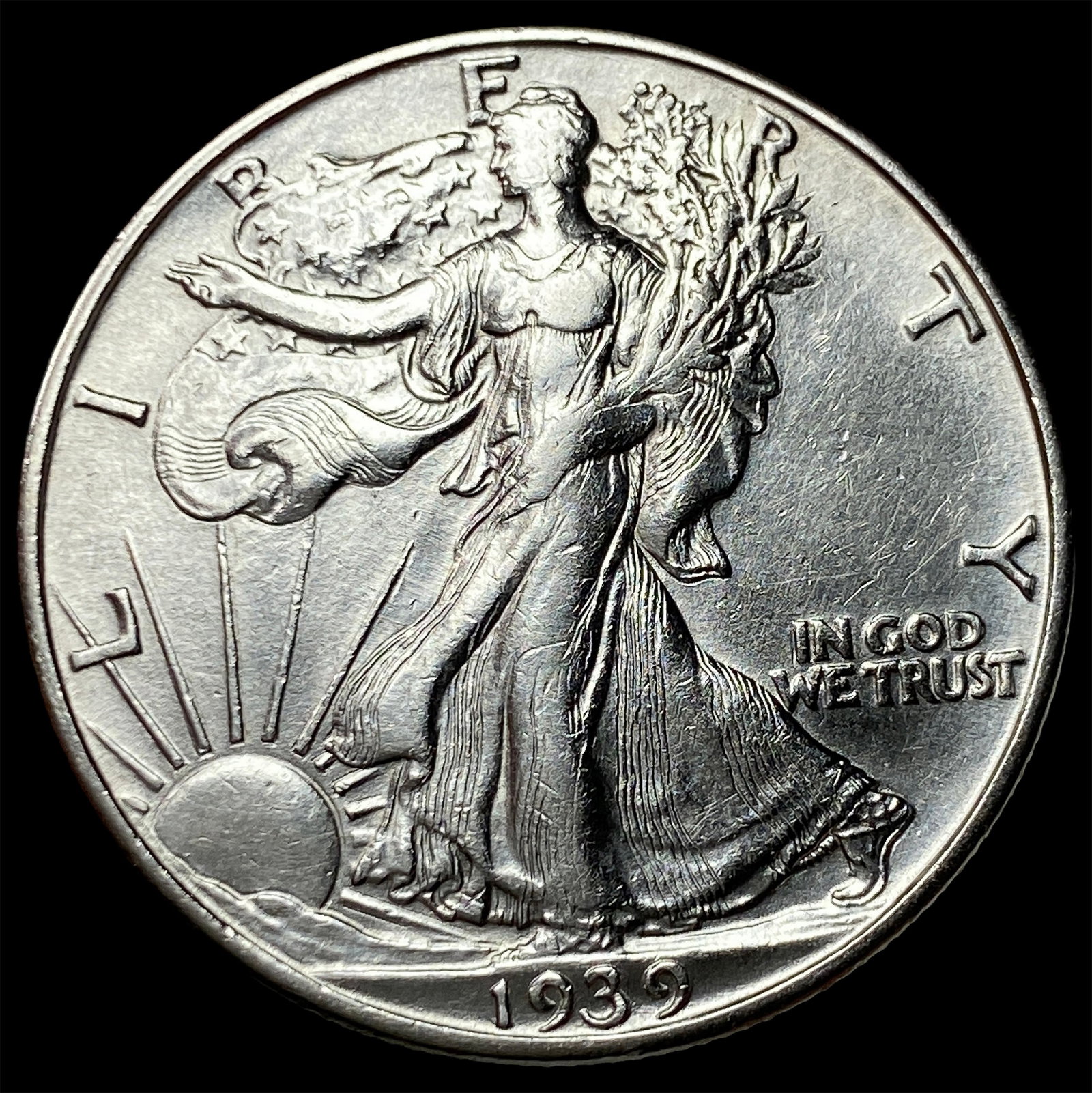 1939-D Silver Walking Liberty Half Dollar UNCIRCULATED (1 of 2)