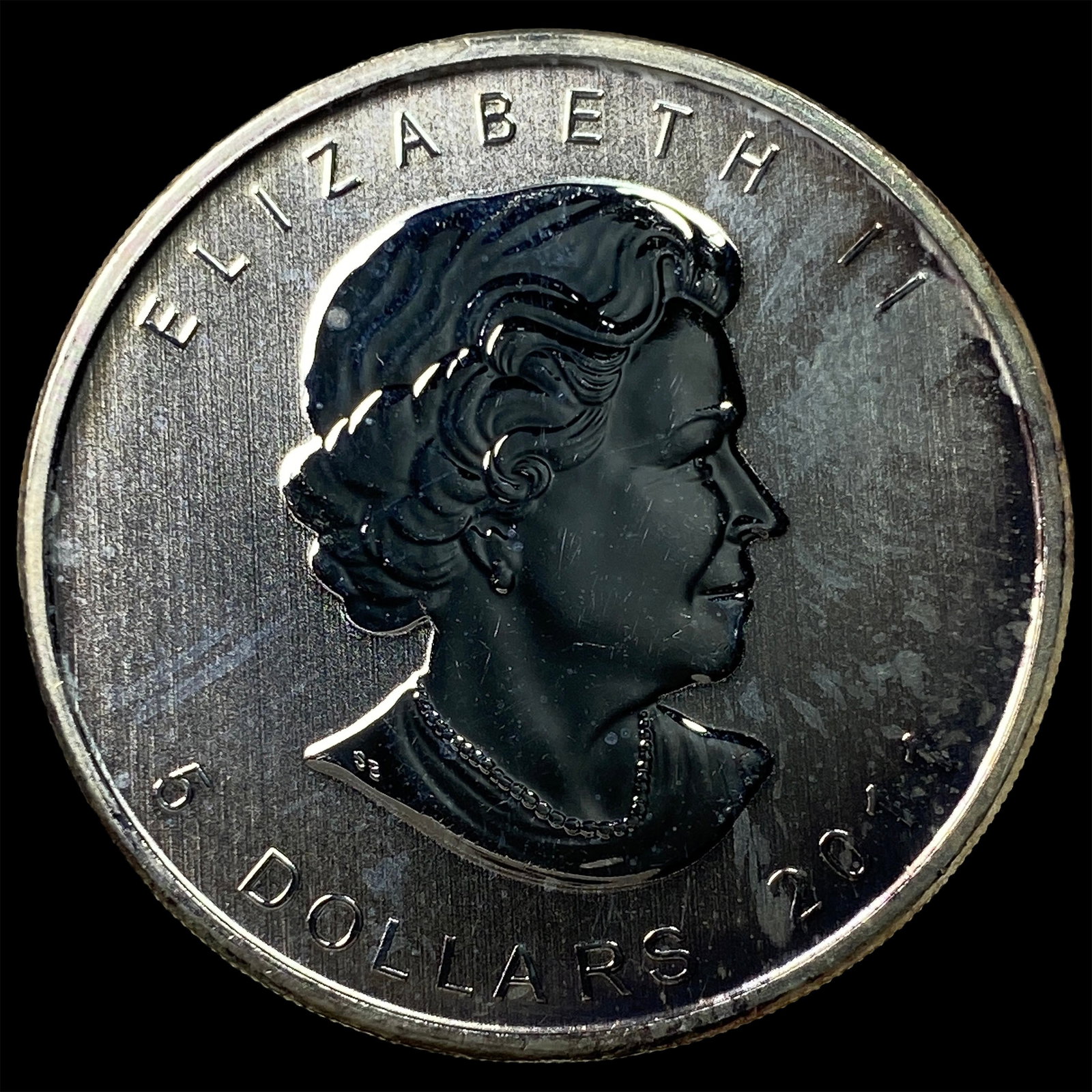 2011 Silver $5 Canada Grizzly 1 oz .9999 GEM BU (1 of 2)