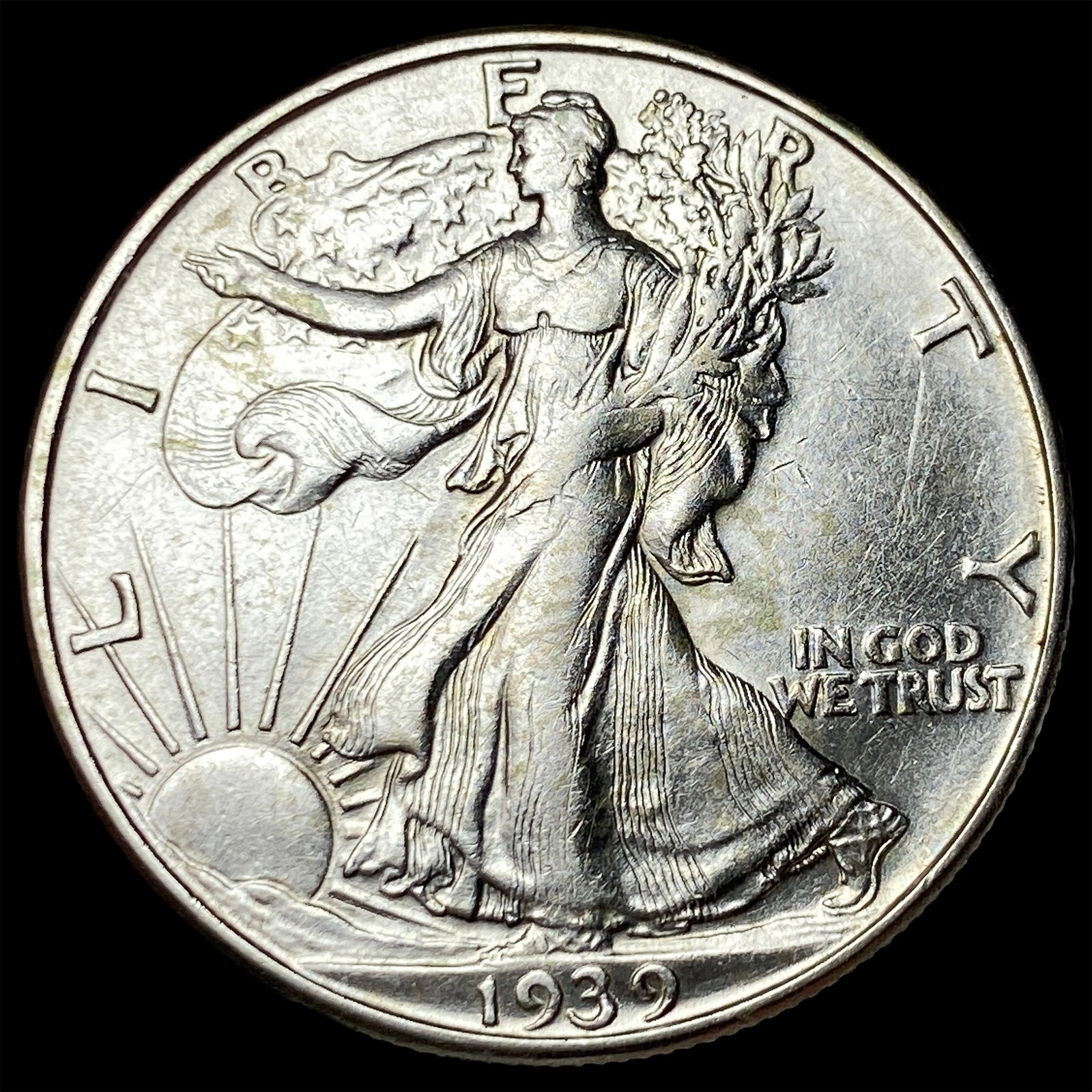 1939-D Silver Walking Liberty Half Dollar UNCIRCULATED (1 of 2)