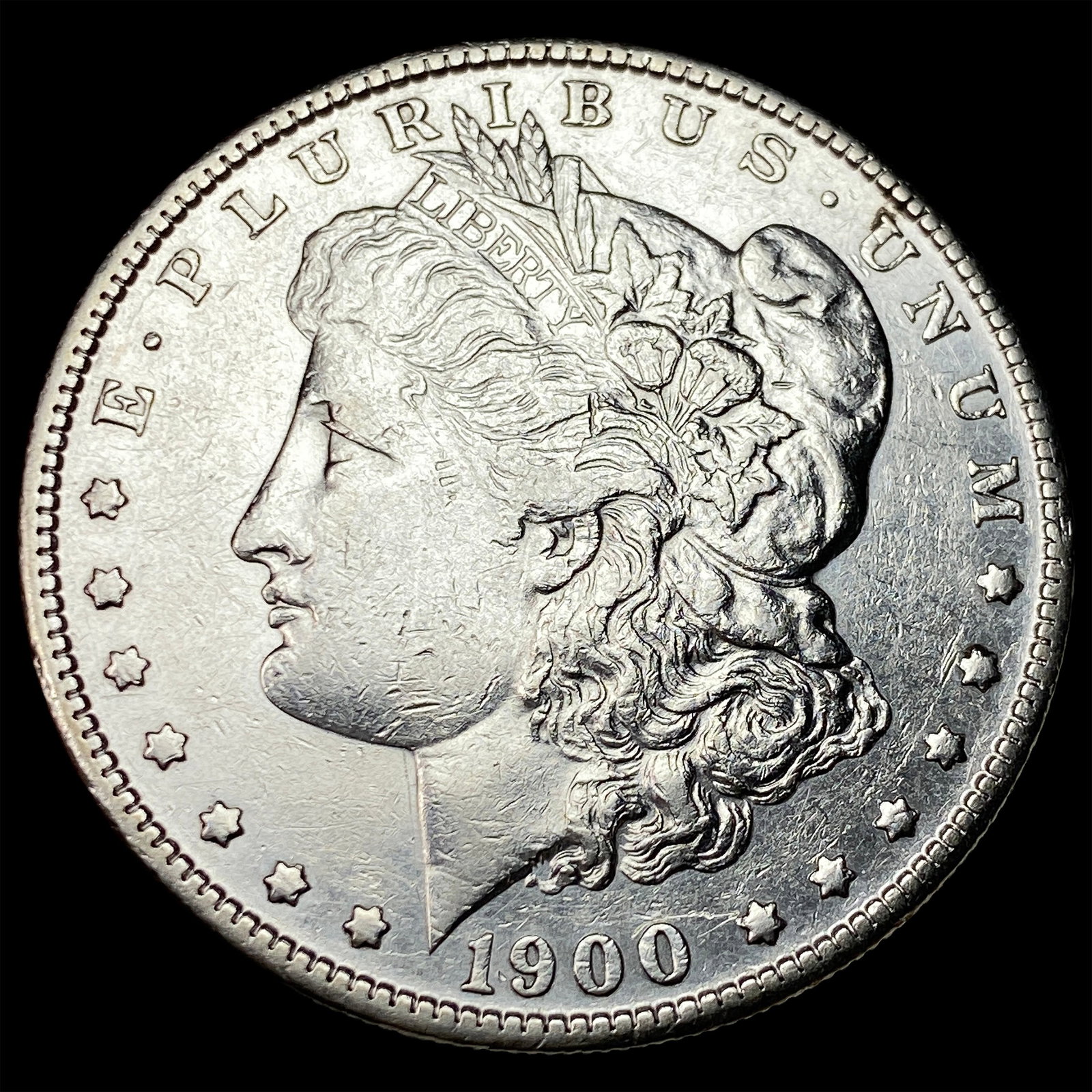 1900-S Silver Morgan Dollar NEARLY UNCIRCULATED: 1900-S Silver Morgan Dollar NEARLY UNCIRCULATED