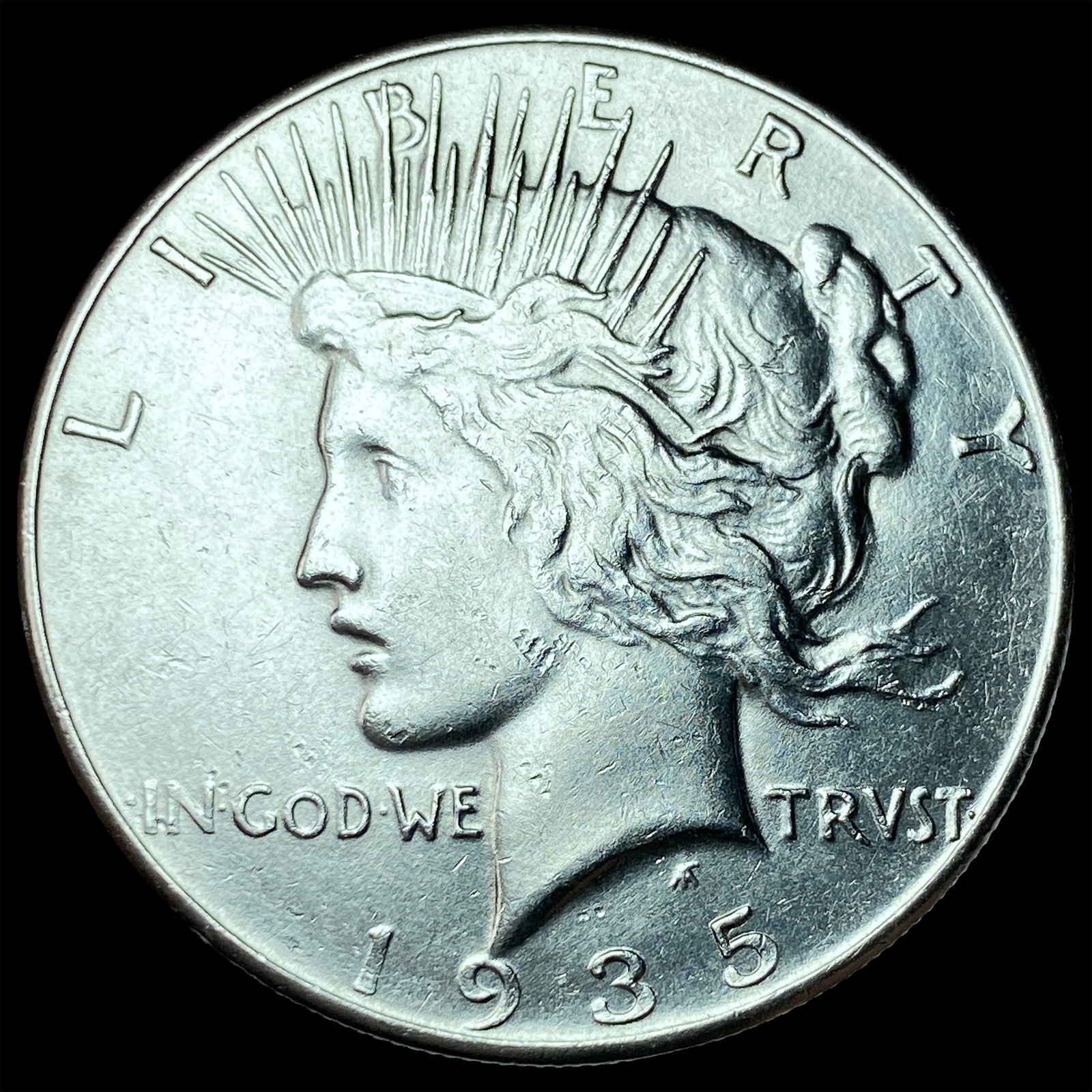 1935 Silver Peace Dollar UNCIRCULATED: 1935 Silver Peace Dollar UNCIRCULATED