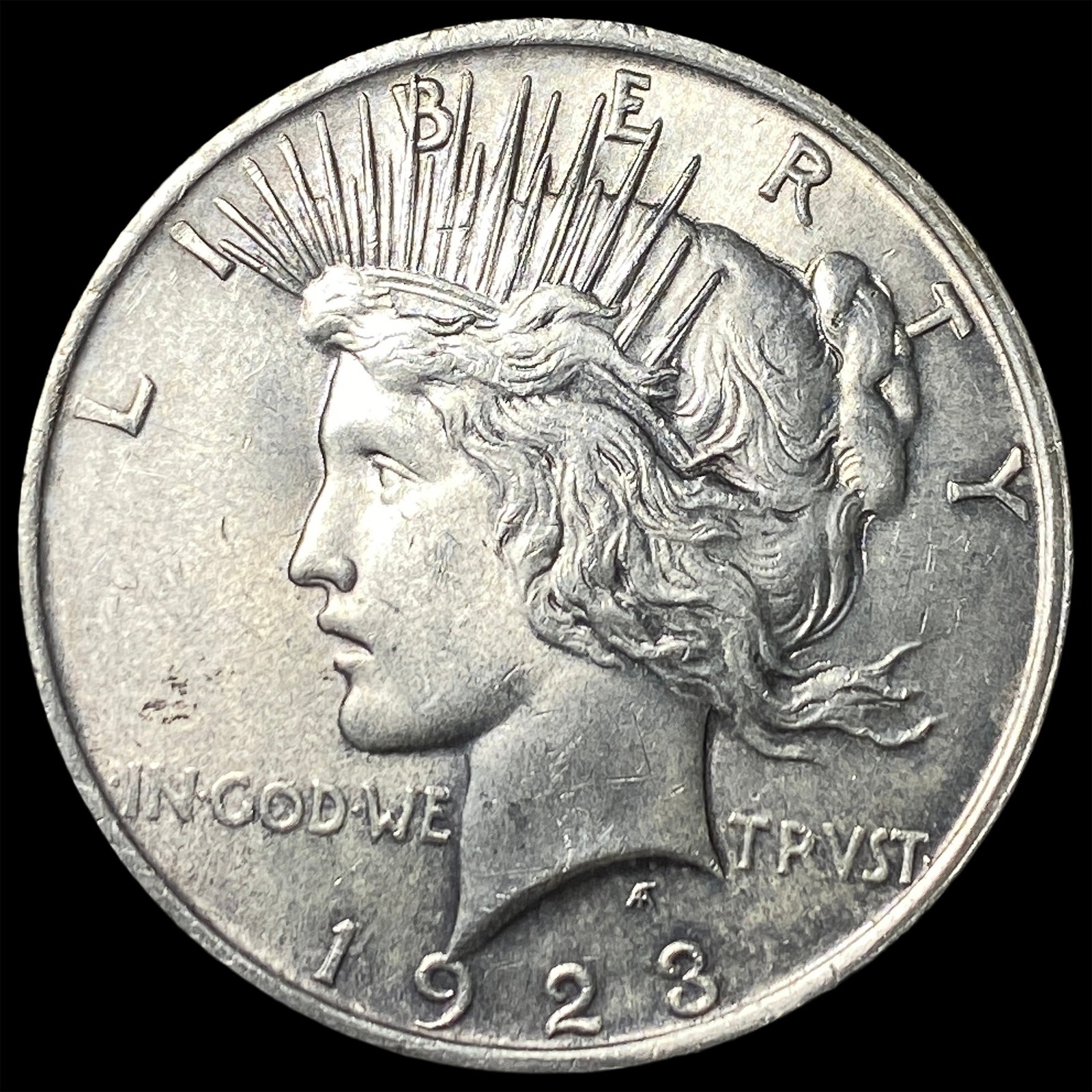1923 Peace Silver Dollar UNCIRCULATED (1 of 2)