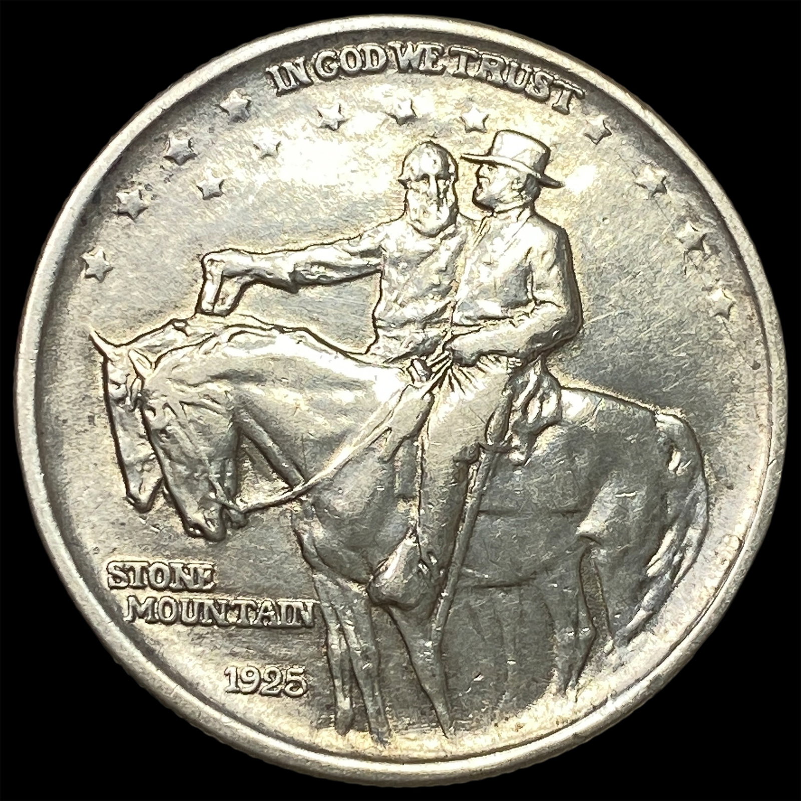 1925 Stone Mountain Silver Half Dollar CLOSELY UNCIRCULATED (1 of 2)