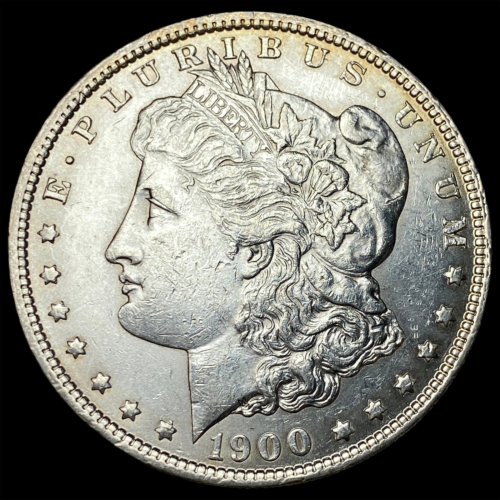 1900 Morgan Silver Dollar UNCIRCULATED (1 of 2)