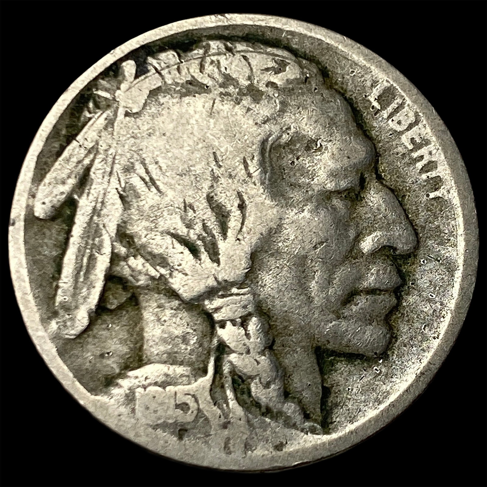 1915-D Buffalo Nickel NICELY CIRCULATED (1 of 2)